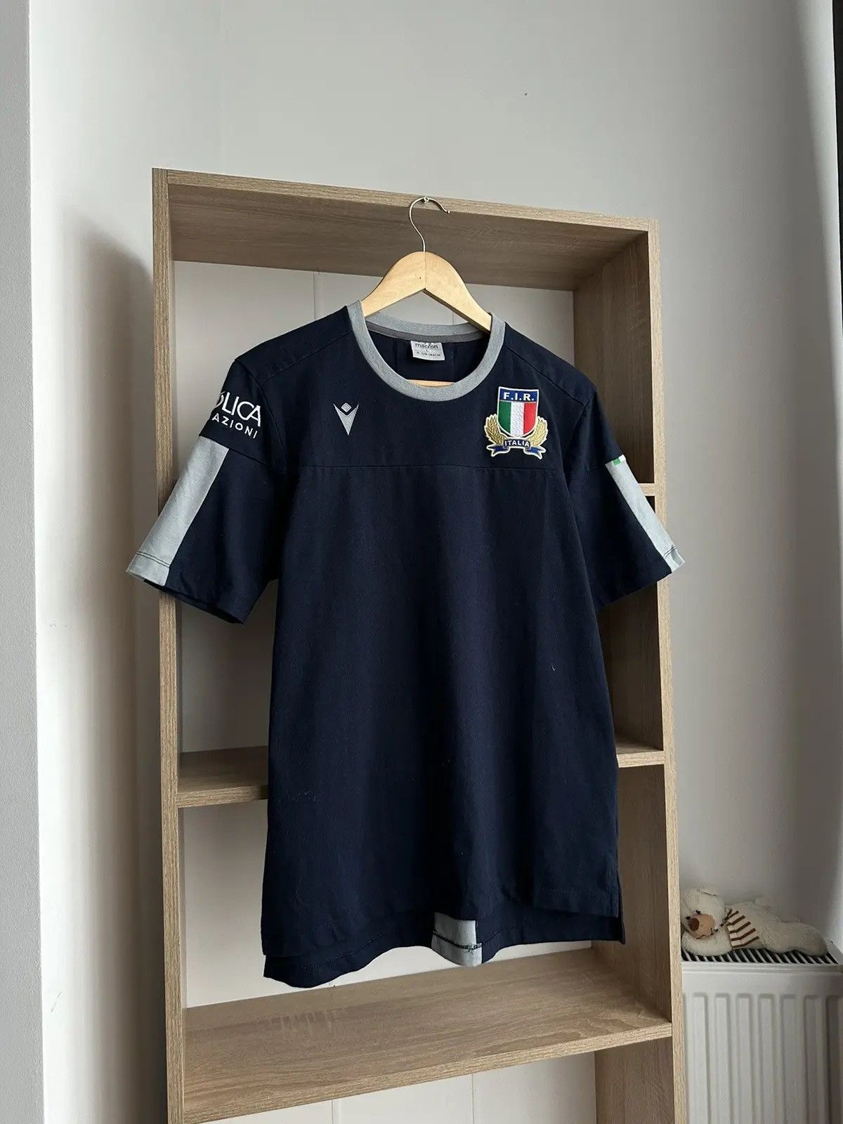 Vintage Vintage T-Shirt Italia Rugby Cotone Ufficiale Player Fir Size US L / EU 52-54 / 3 - 5 Thumbnail