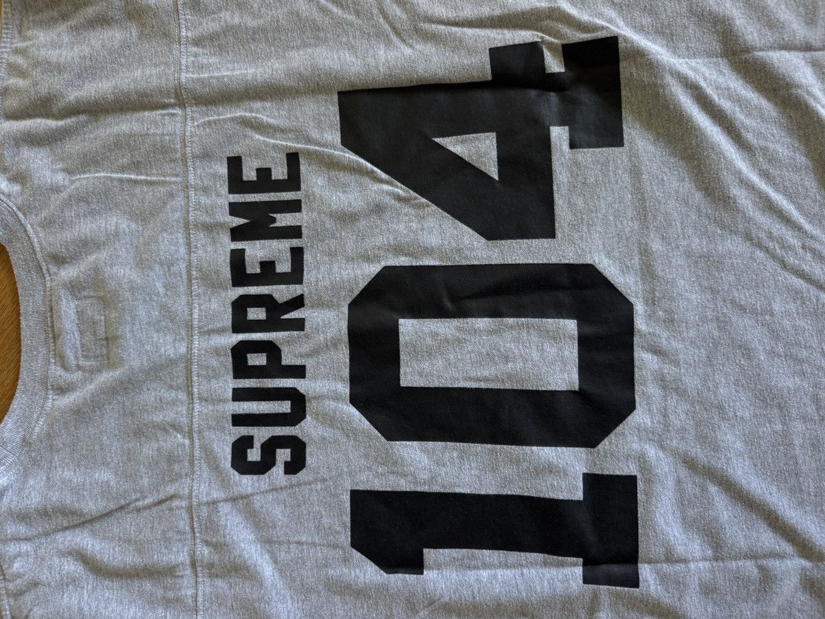 Supreme Supreme jersey football XL Size US XL / EU 56 / 4 - 1 Thumbnail