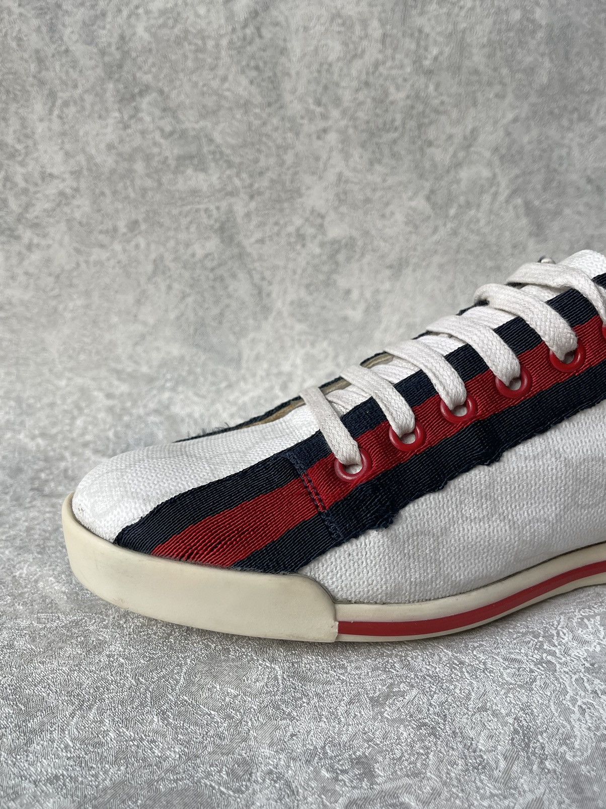 Gucci Gucci GG Monogram Canvas Sneakers Red Blue Web Script Logo Size US 7 / IT 37 - 14 Thumbnail