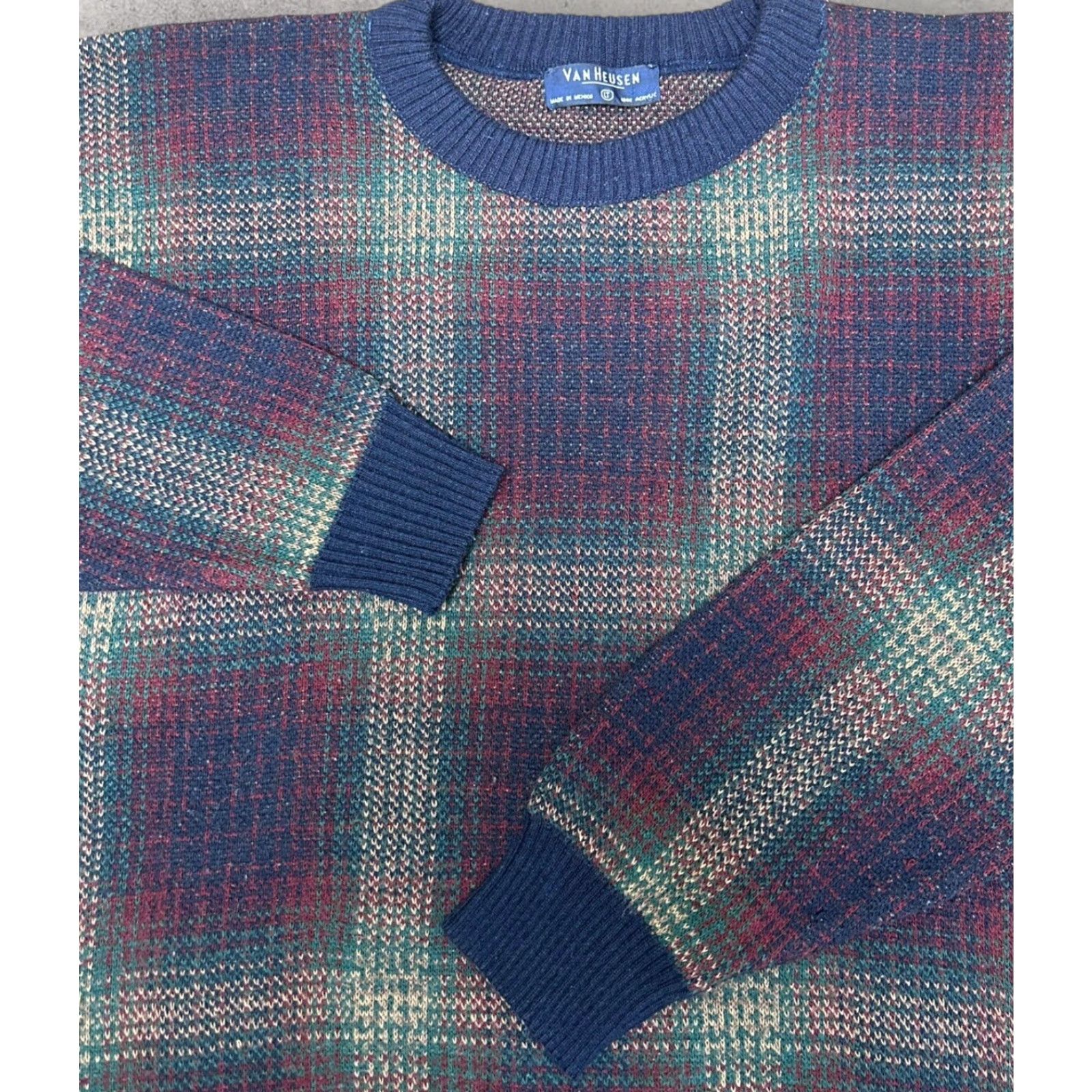 Van Heusen Vintage Van Heusen Men's Sweater 90s Long Sleeve Plaid Blue Acrylic Size Large Size US L / EU 52-54 / 3 - 4 Thumbnail