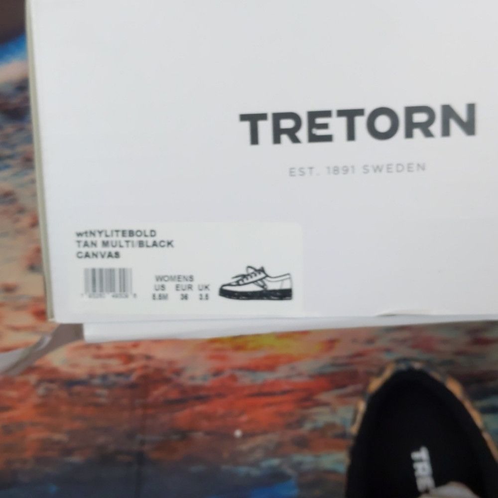 Tretorn TRETORN leopard canvas women's shoes size 5.5 Size US 5.5 / IT 35.5 - 7 Thumbnail