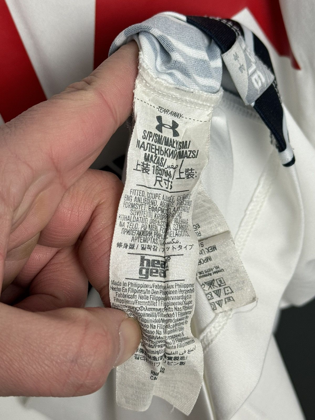 Under Armour Tottenham Hotspur 15/16 Home Eriksen Football Jersey Size US M / EU 48-50 / 2 - 18 Thumbnail