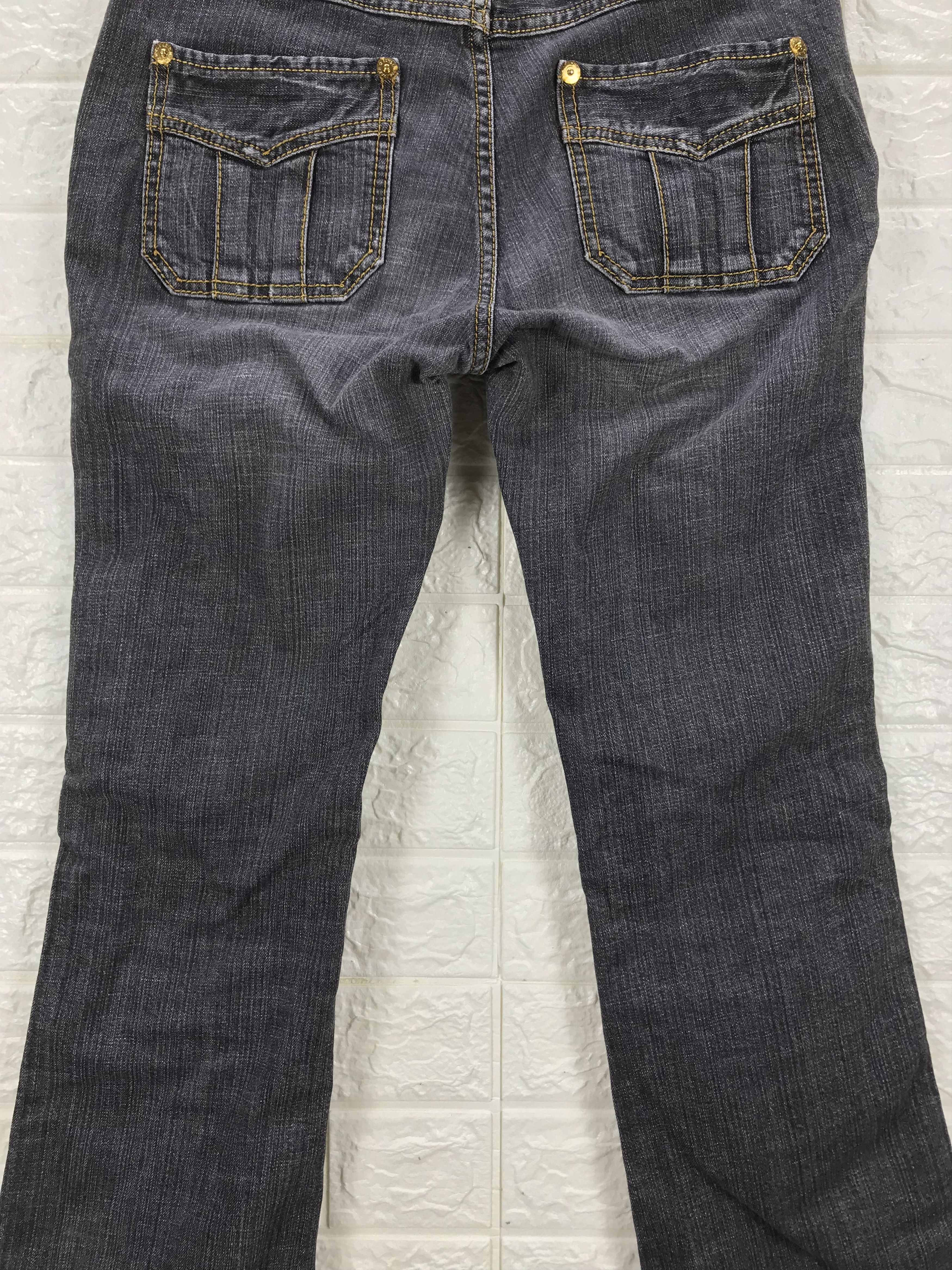 Vintage Vintage Bobson Faded Black Bush Flare Jeans Size 27" / US 4 / IT 40 - 7 Thumbnail