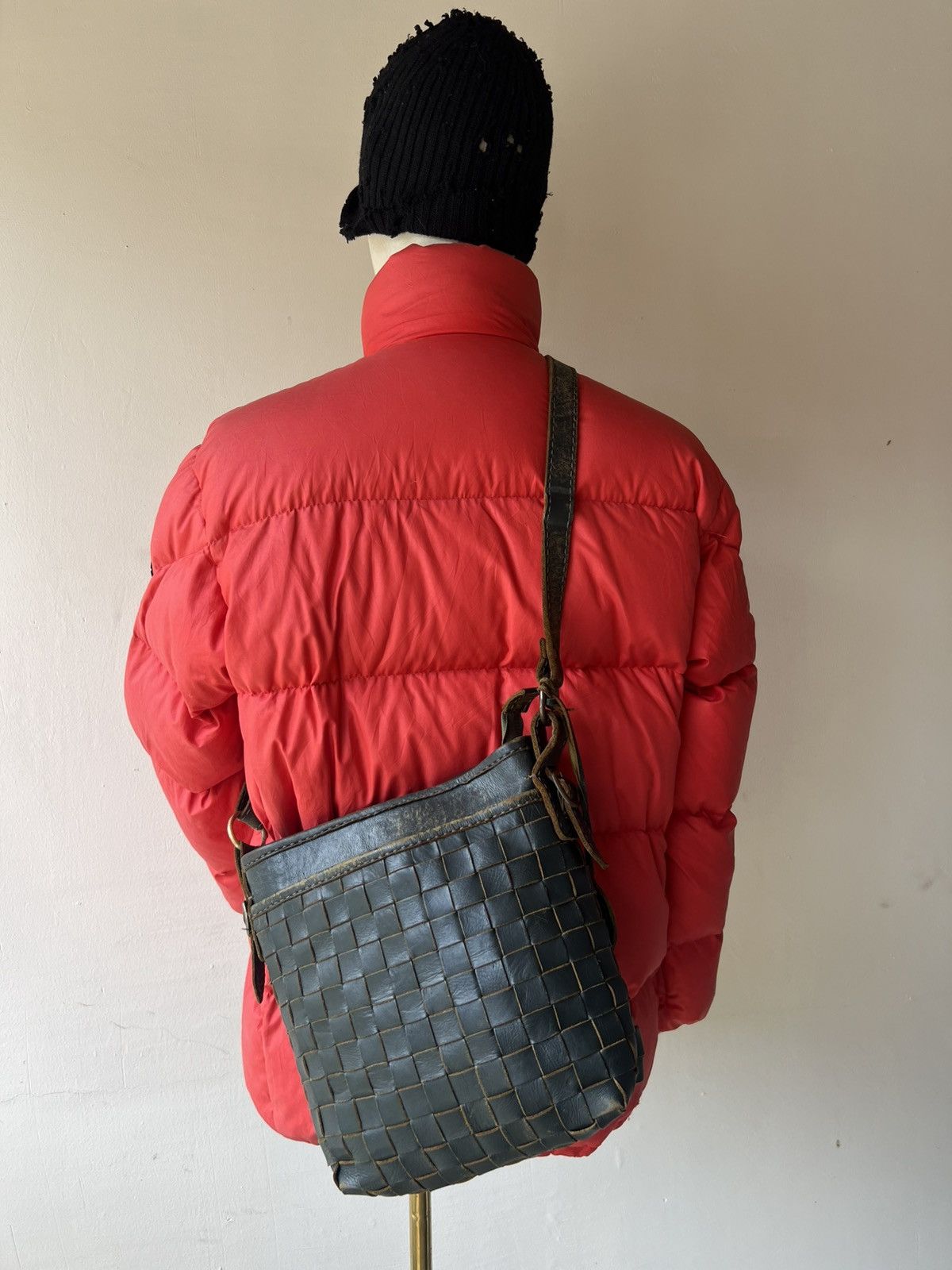 Leather Distressed Patina Intrecciato Leather Bag Zucchero Filato Size ONE SIZE - 1 Thumbnail