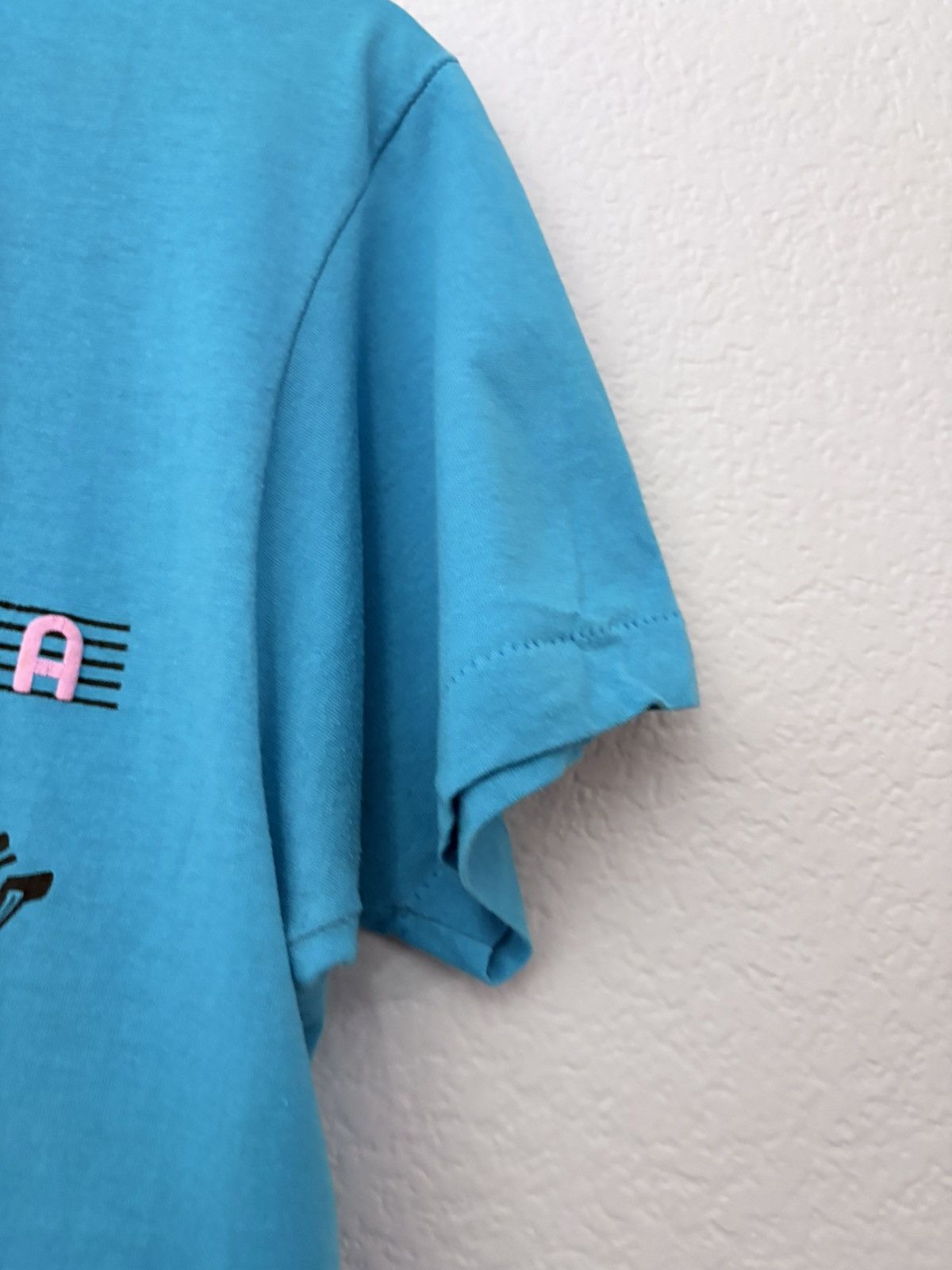 Vintage 80’s Screen Stars San Diego California Embossed Tee 50/50 Size US M / EU 48-50 / 2 - 5 Thumbnail