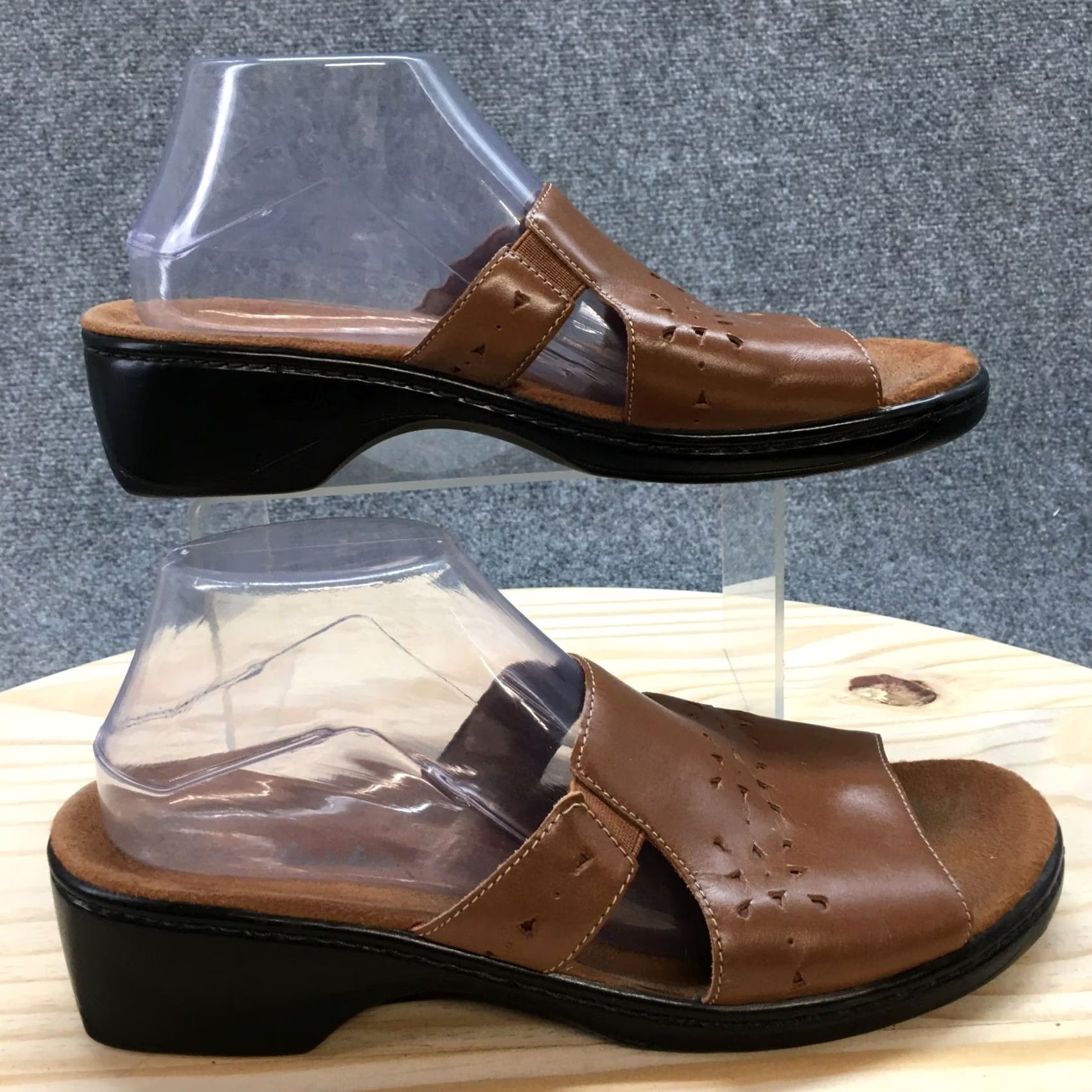 Clarks Clarks Sandals Womens 10 M Open Toe Slide Heels Comfort Brown Leather Slip On Size US 10 / IT 40 - 2 Thumbnail