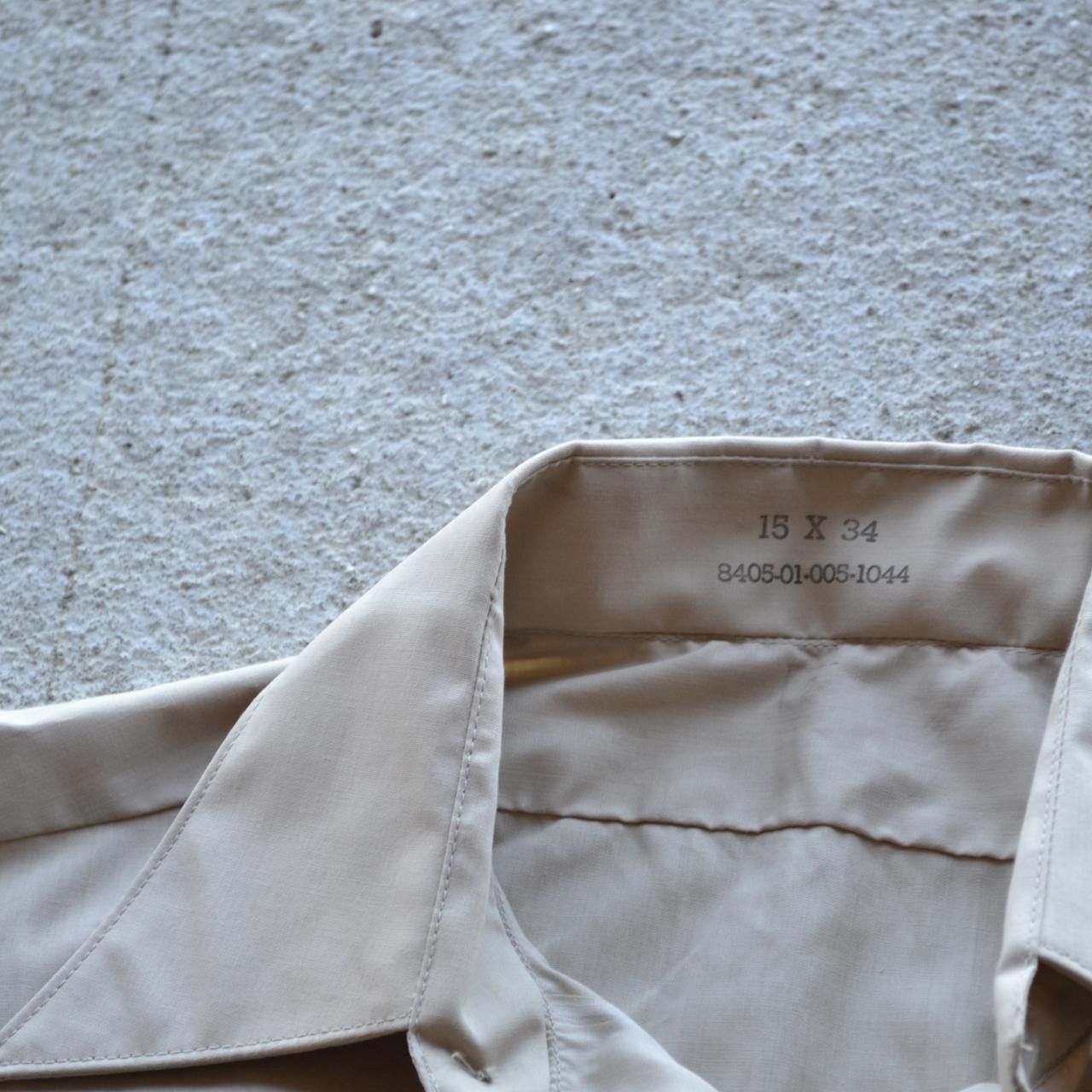 Vintage vintage brown 50s korea era military shirt fits XL Size US XL / EU 56 / 4 - 6 Thumbnail