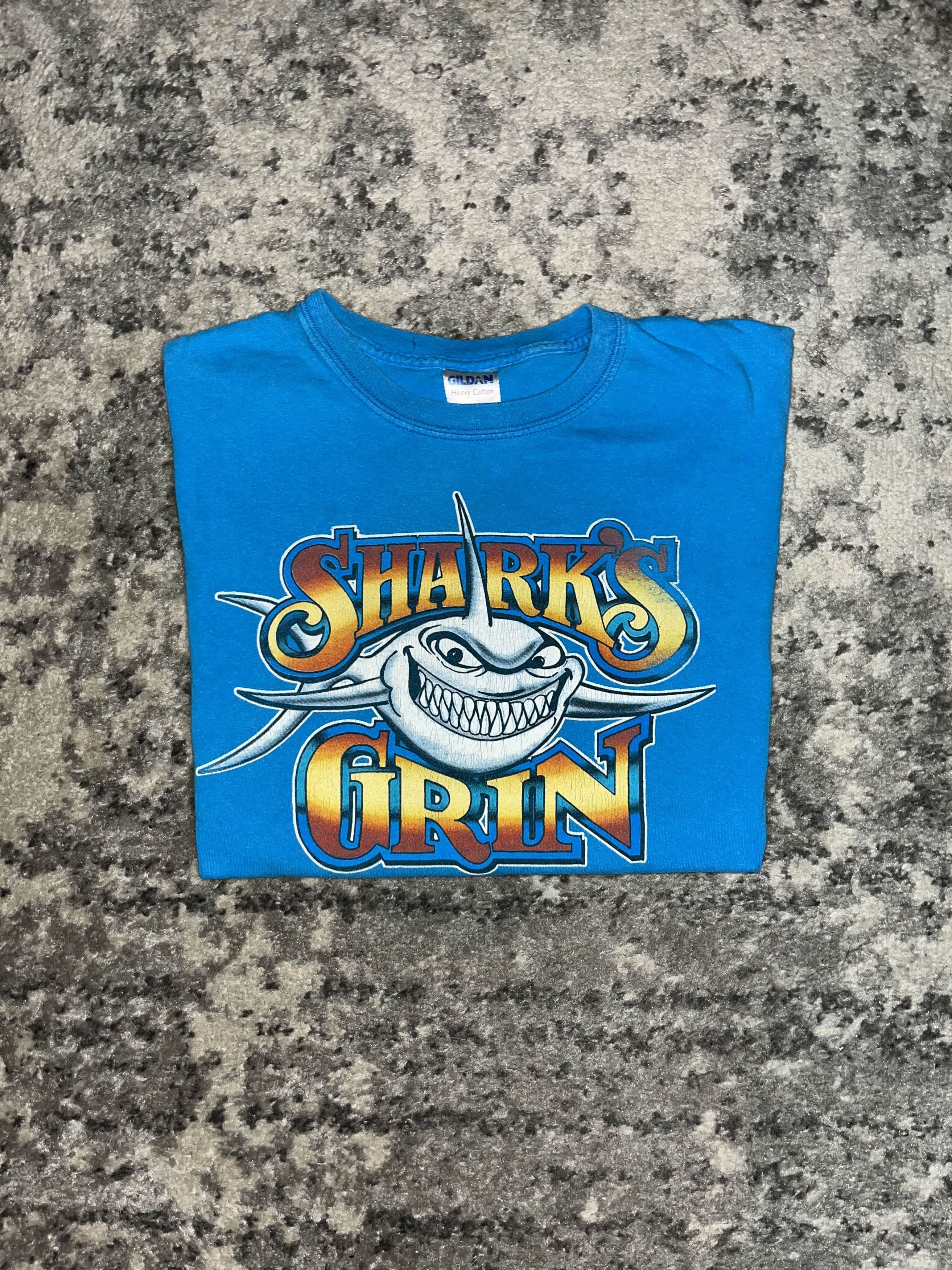 Vintage Y2K Sharks Grin Morro Bay California Shark Shirt Size US M / EU 48-50 / 2 - 1 Thumbnail