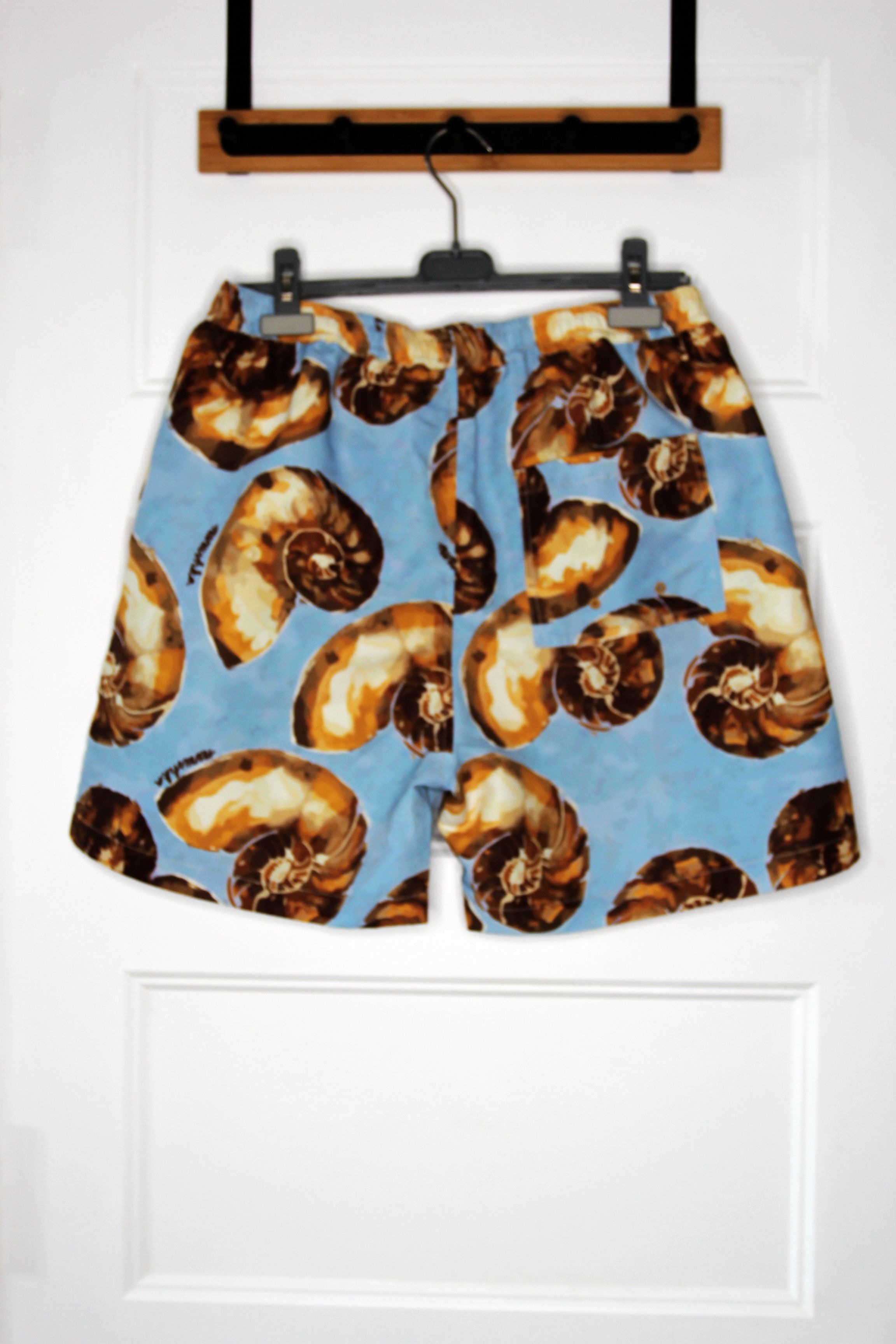 Nanushka BNWT SS23 NANUSHKA KENAN SEASHELL SWIM SHORTS M Size US 32 / EU 48 - 3 Thumbnail