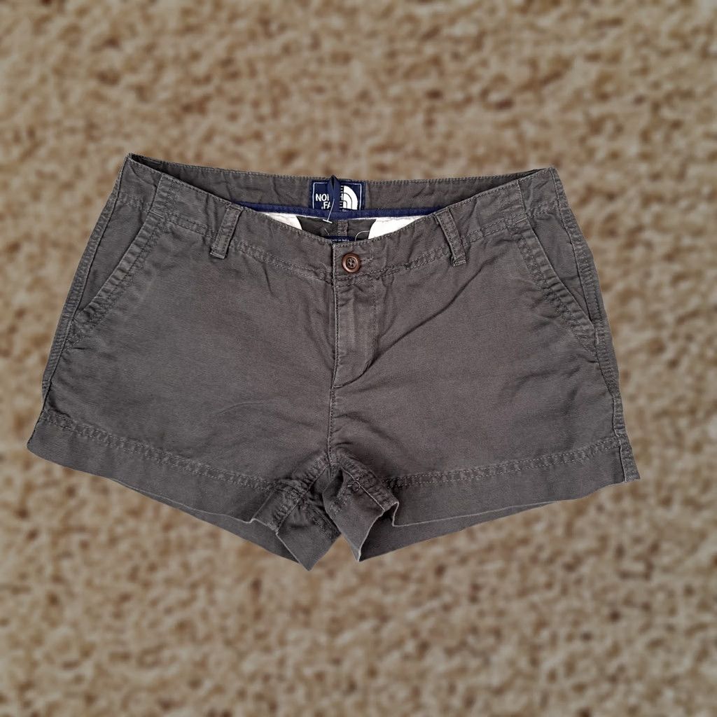 The North Face The North Face Shorts Womens 6 Gray Cotton Linen Chino 3 Inseam Pockets Casual Size 28" / US 6 / IT 42 - 1 Thumbnail