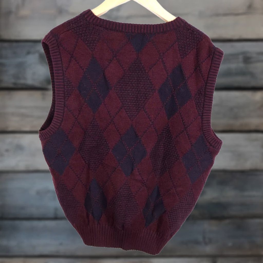 Vintage VINTAGE Sansabelt Sweater Vest Shirt Mens XL Dark Red Argyle V-Neck 80s 90s Retro Preppy Knit Wool Reds Blues Regular Size US XL / EU 56 / 4 - 1 Thumbnail