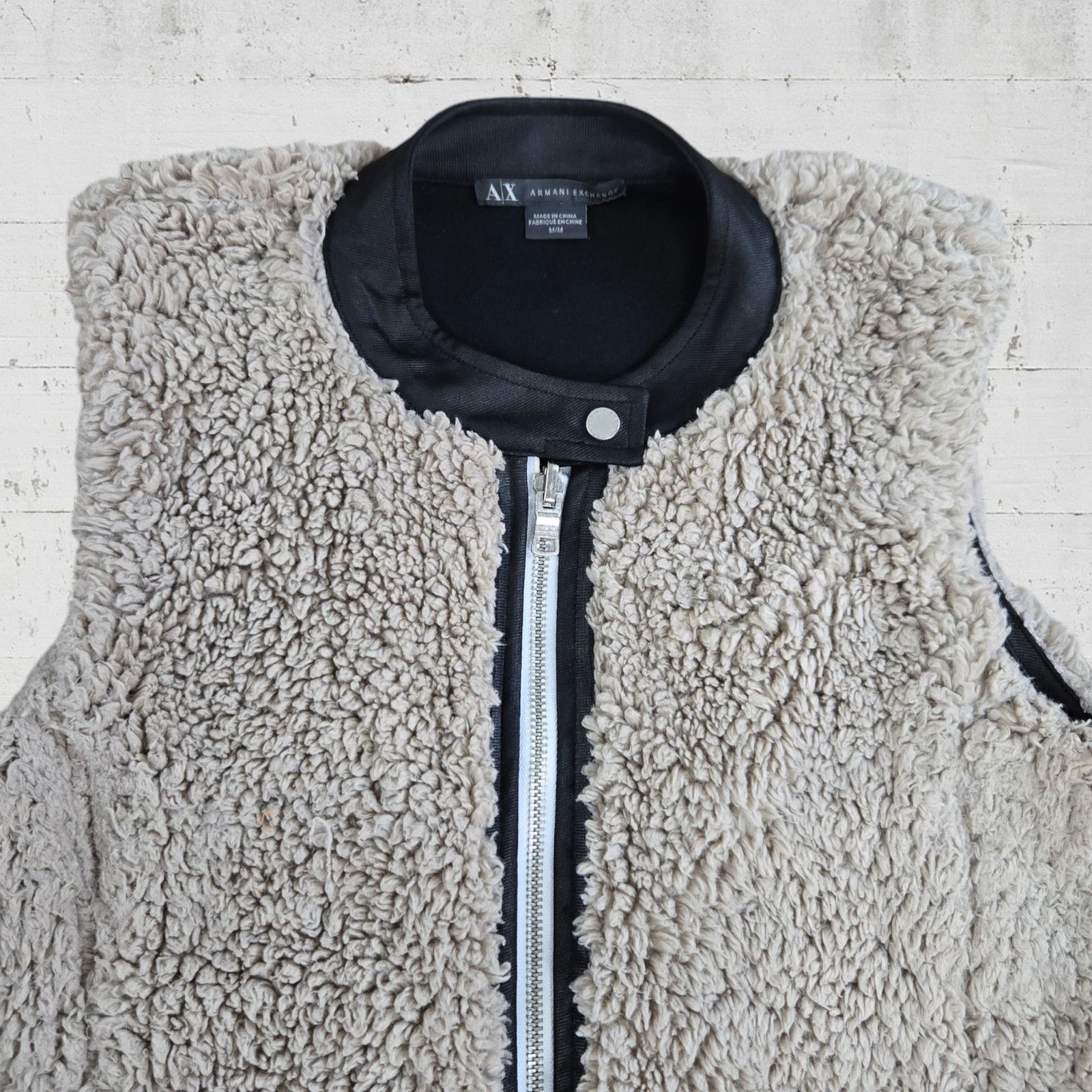 Armani Exchange Armani Exchange Tan Faux Fur Vest Size Medium Size M / US 6-8 / IT 42-44 - 3 Thumbnail