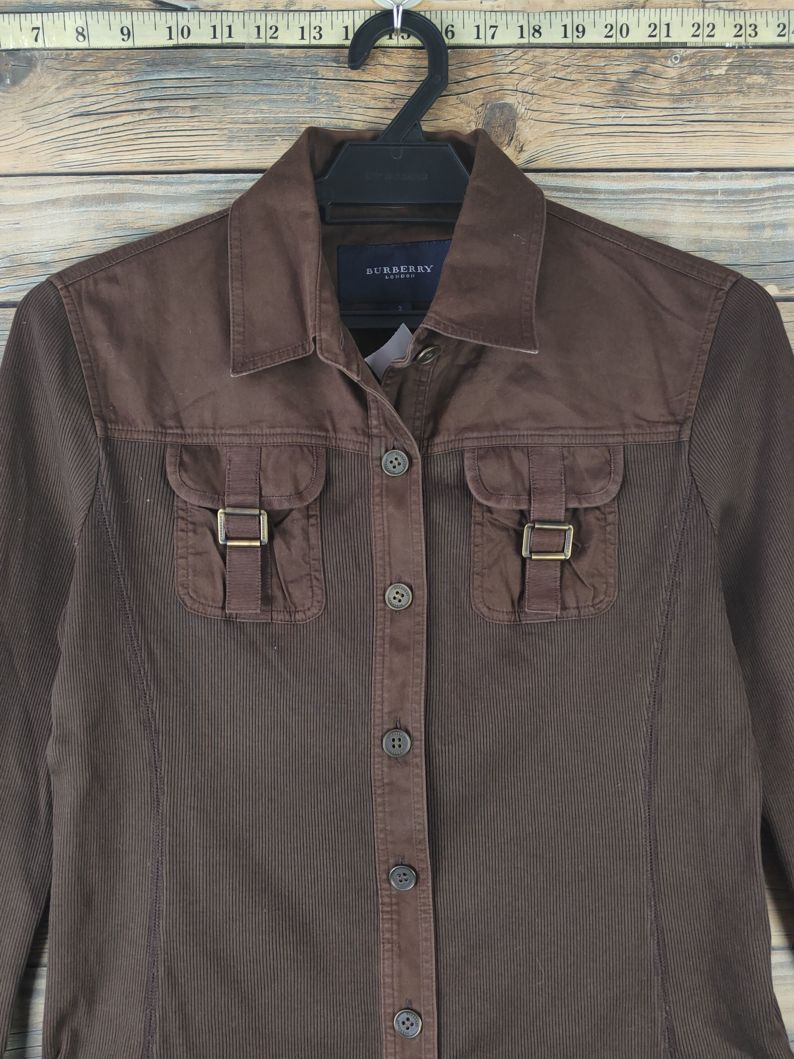 Burberry DL Burberry Brown Button Ups #1679 Size XS / US 0-2 / IT 36-38 - 2 Thumbnail