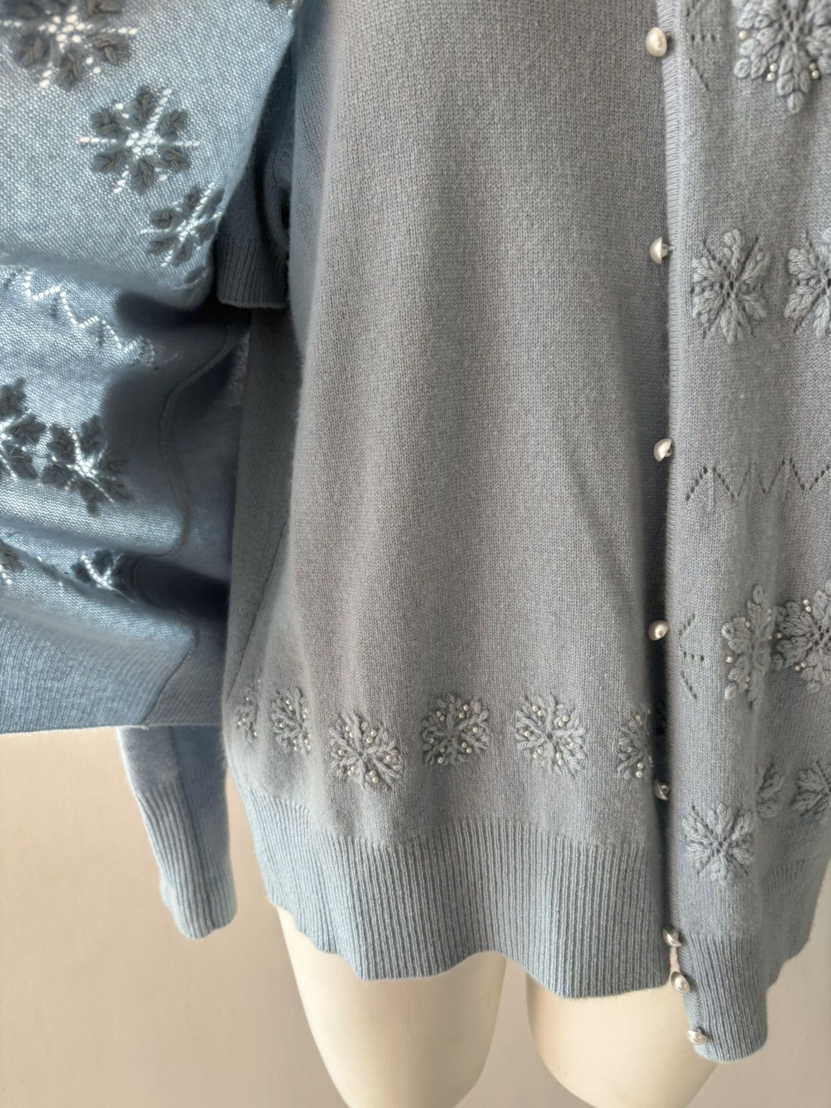 Vintage Silk and Cashmere blouse n cardigan Size XL / US 12-14 / IT 48-50 - 6 Thumbnail