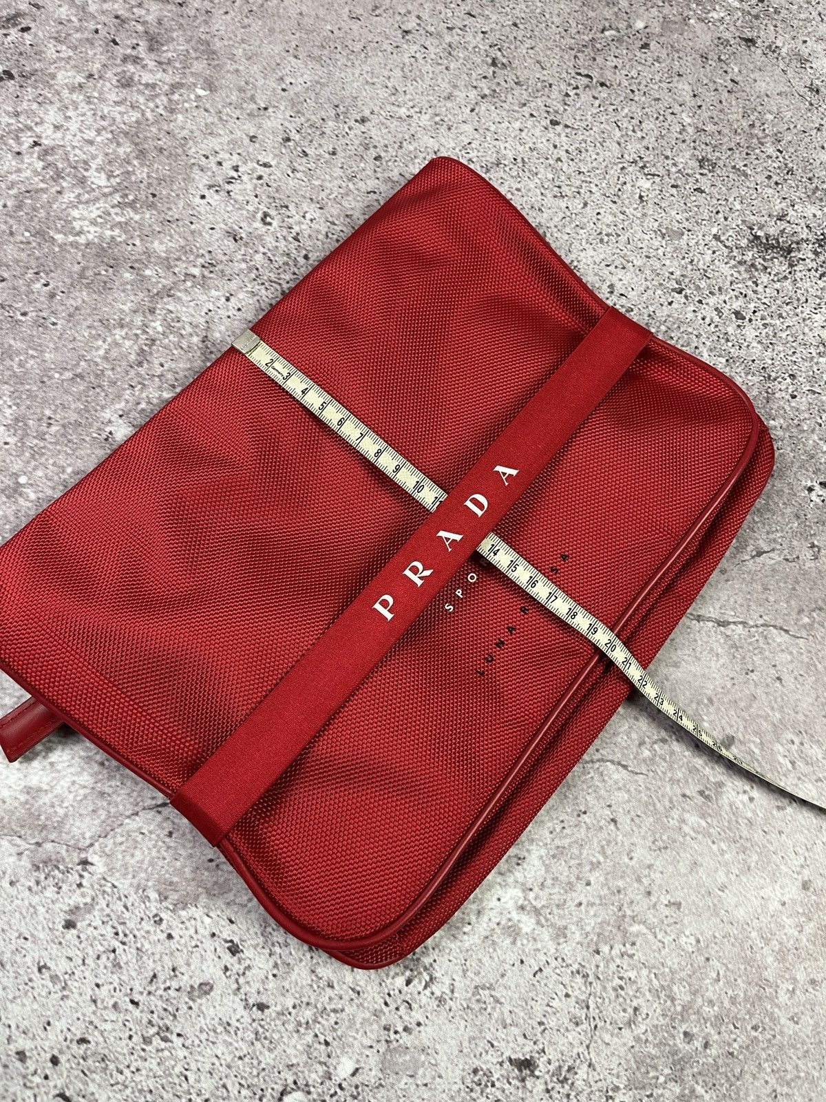 Prada Prada Sport Luna Rossa Cosmetic Beauty Bag Size ONE SIZE - 7 Thumbnail