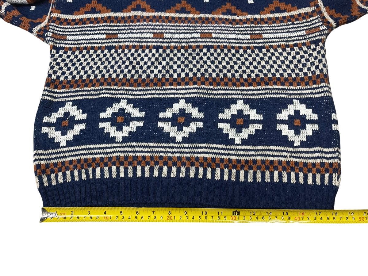 Valentino Vintage Valentino Knitwear Wool Aztec Sweater Size M / US 6-8 / IT 42-44 - 9 Thumbnail