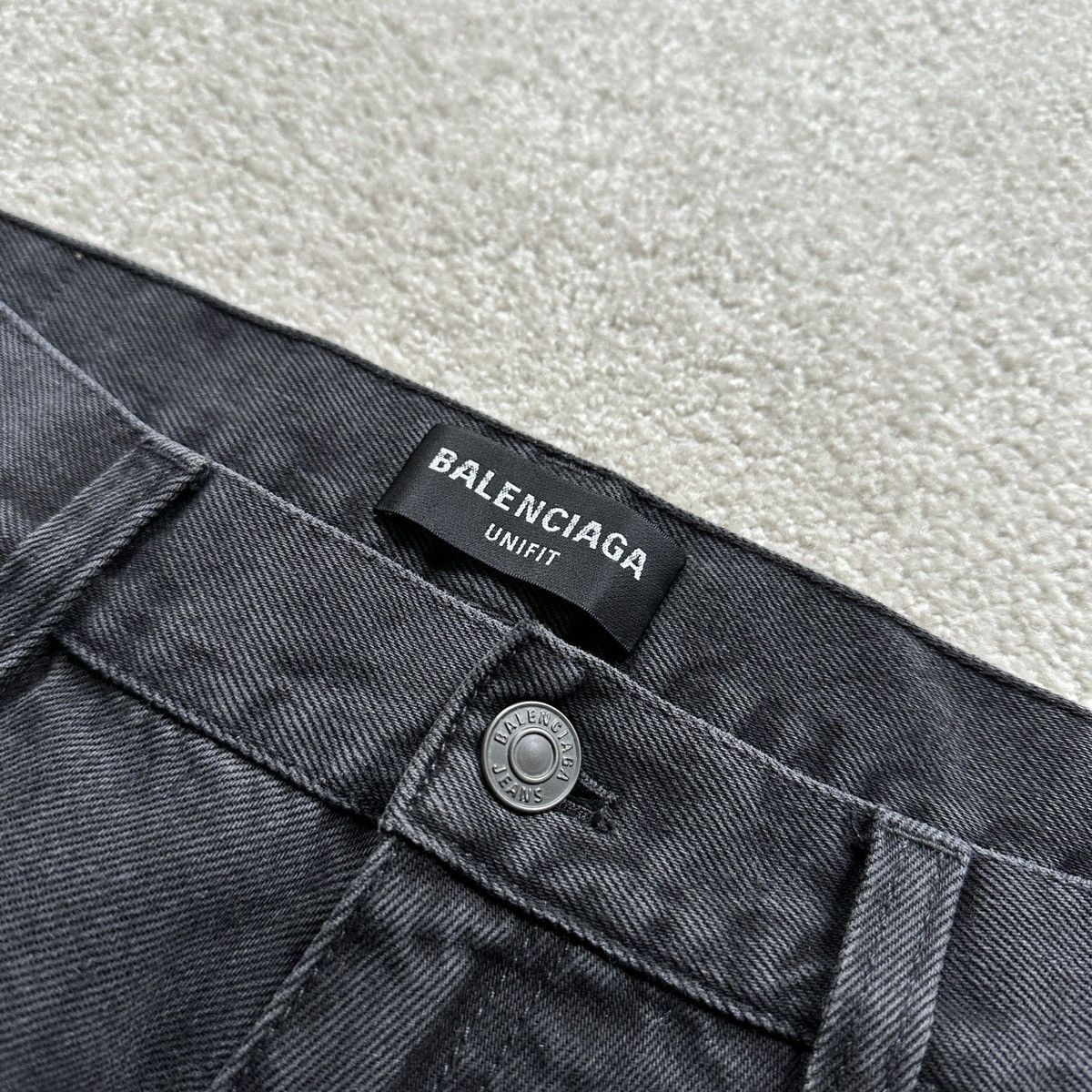 Balenciaga FW22 LOST TAPES SOFT JAPANESE FLARED DENIM Size US 32 / EU 48 - 4 Thumbnail