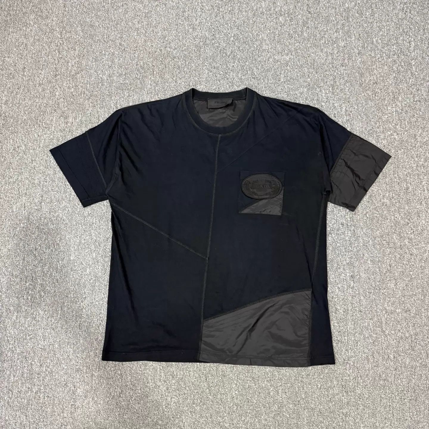 Prada Prada Color Blocked Nylon Short Sleeve XL 9/10 Size US XL / EU 56 / 4 - 1 Thumbnail