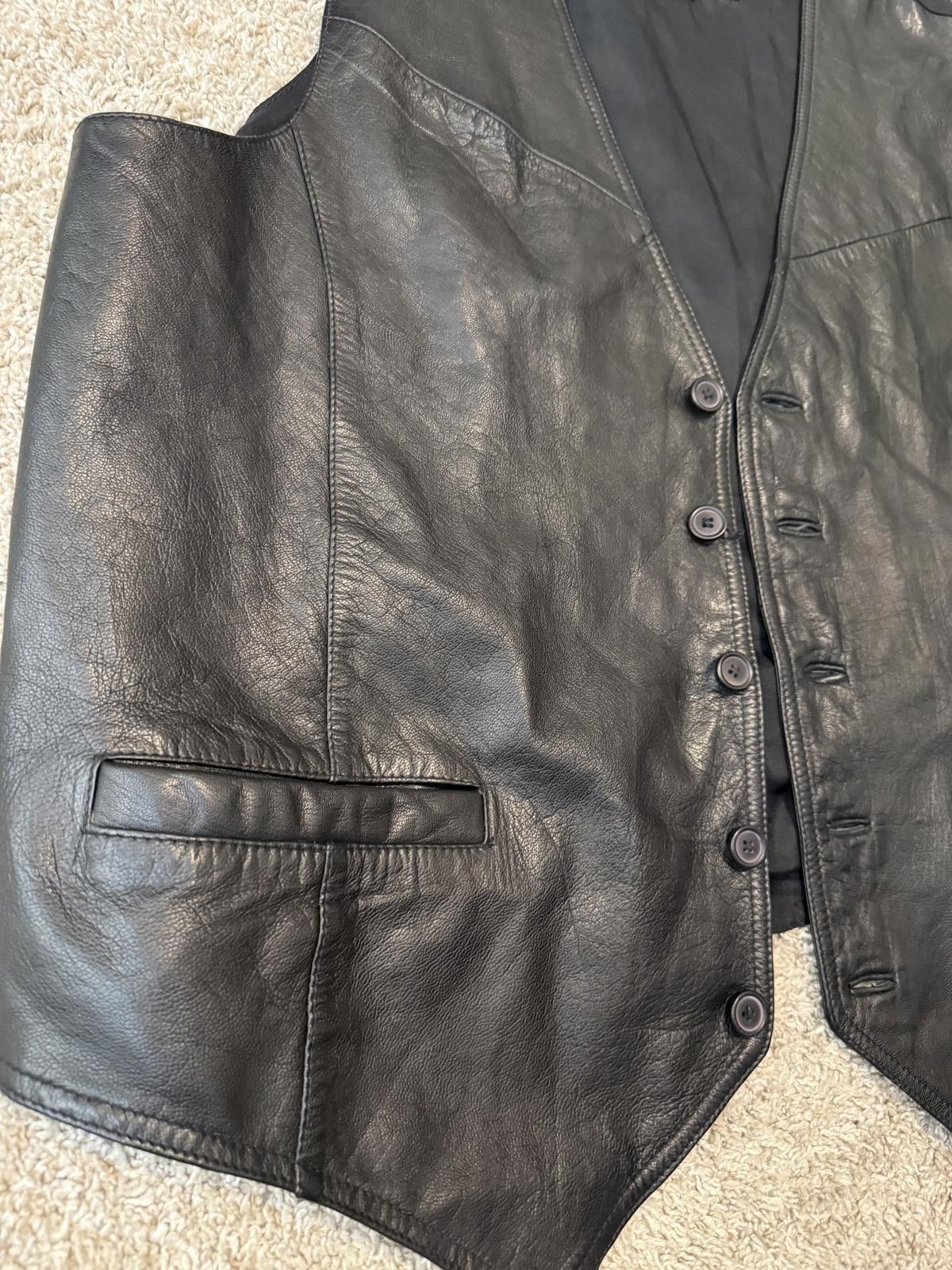 Wilsons Leather Men 100% leather Wilsons Black biker Vest Size US XL / EU 56 / 4 - 4 Thumbnail