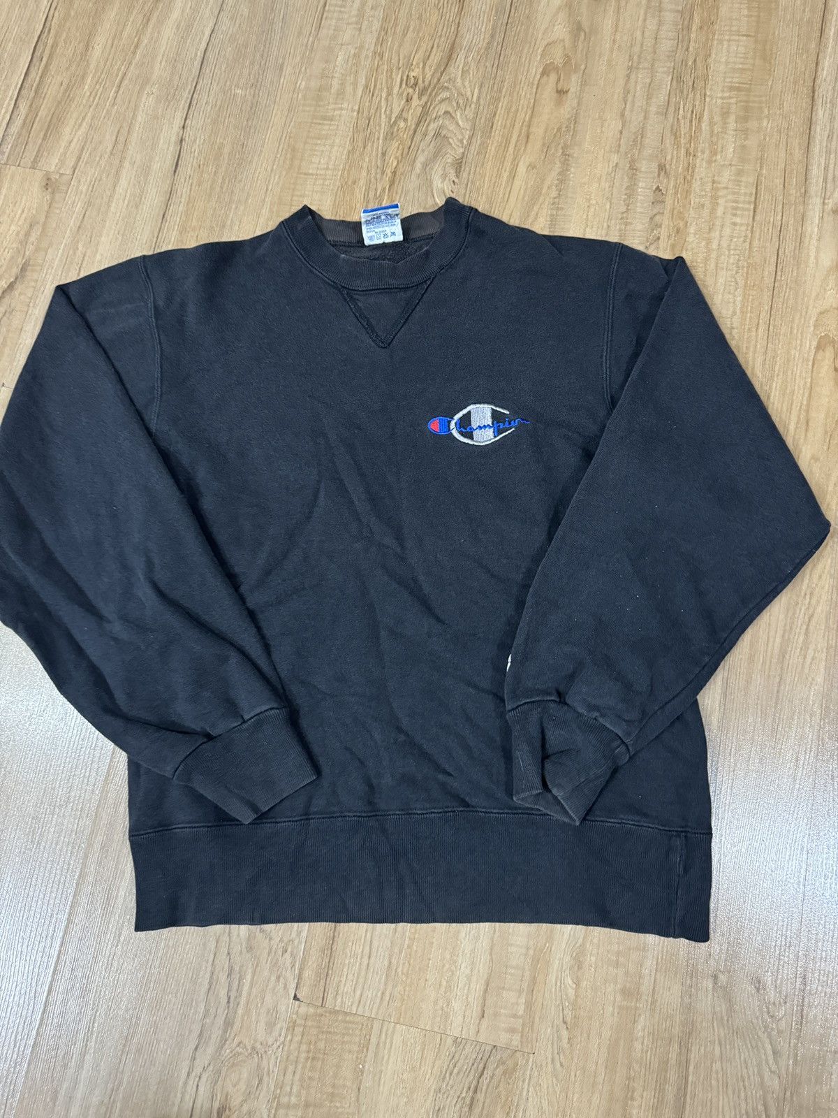 Champion × Vintage VINTAGE CHAMPION HOODIE Size US S / EU 44-46 / 1 - 1 Thumbnail