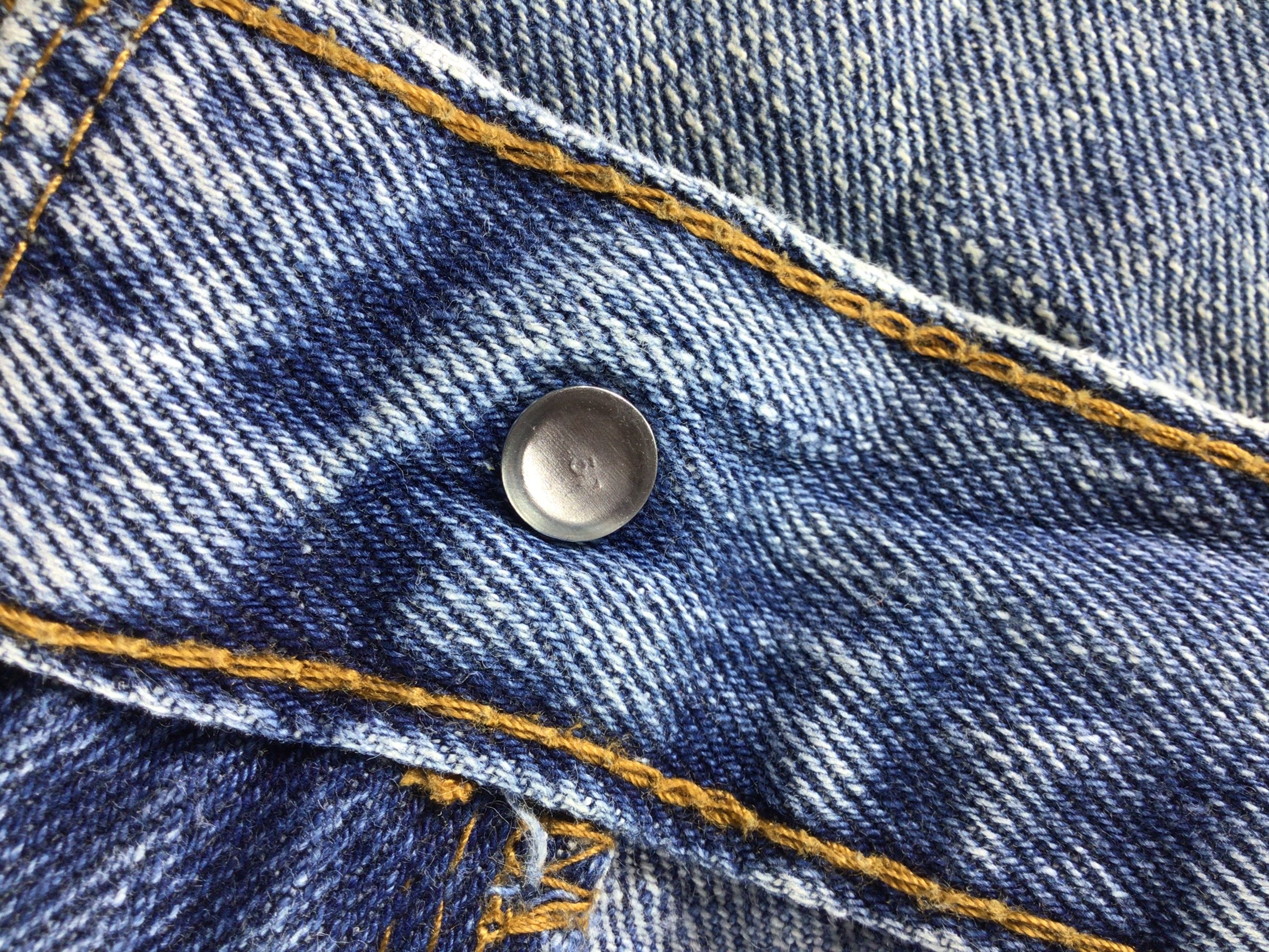 Levi's Vintage Levis 505 Jeans-J720 Size US 41 - 8 Thumbnail