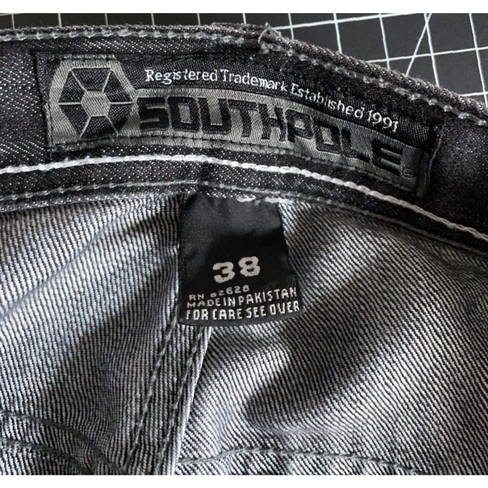 Southpole VINTAGE Southpole Jeans Baggy Fit Men 38x31 Black Denim Hip Hop 90s Mens Jeans Size US 38 / EU 54 - 3 Thumbnail
