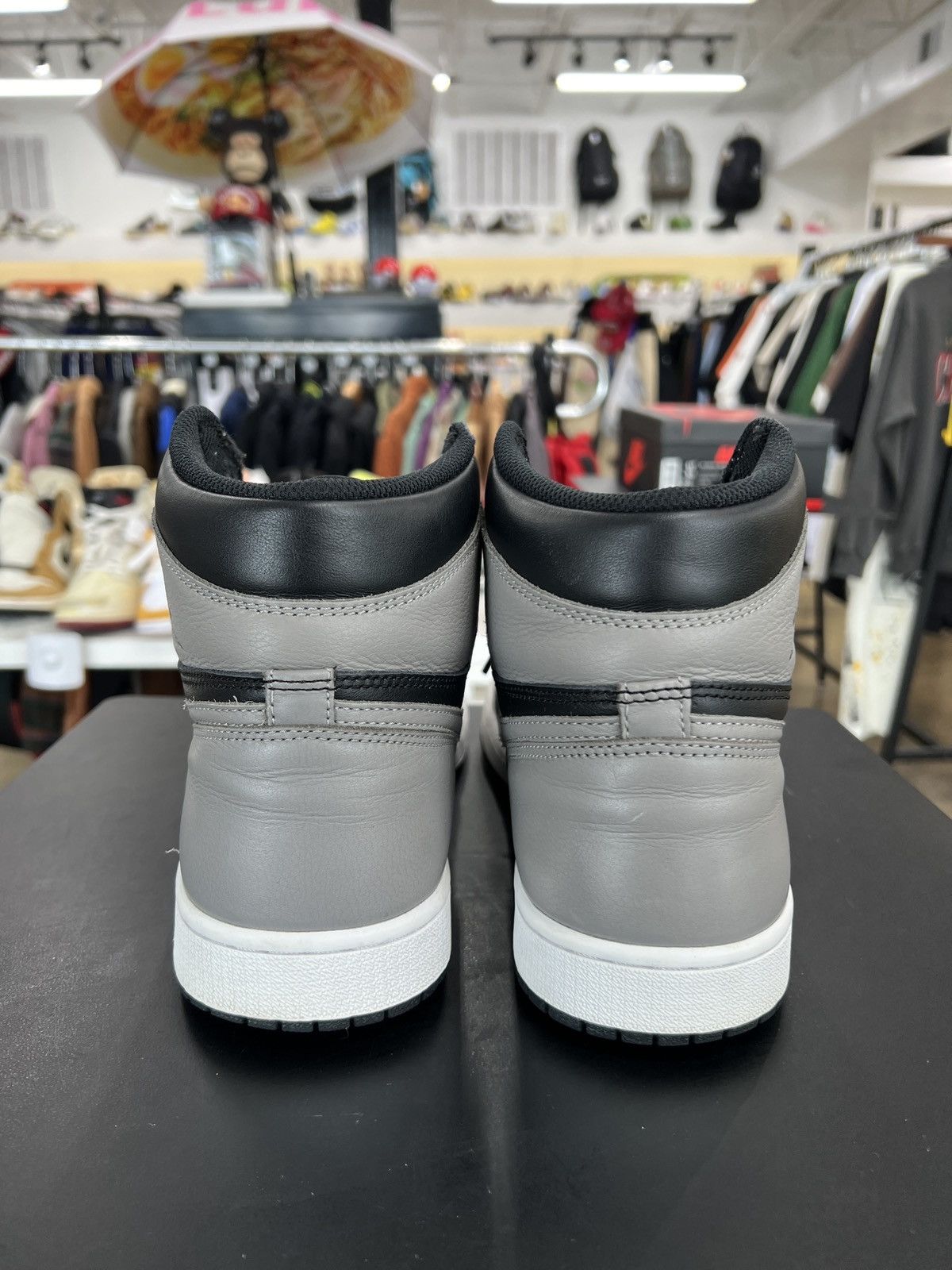 Jordan Brand × Nike Air Jordan 1 Shadow Sz. 11.5 (2018) Size US 11.5 / EU 44-45 - 5 Thumbnail
