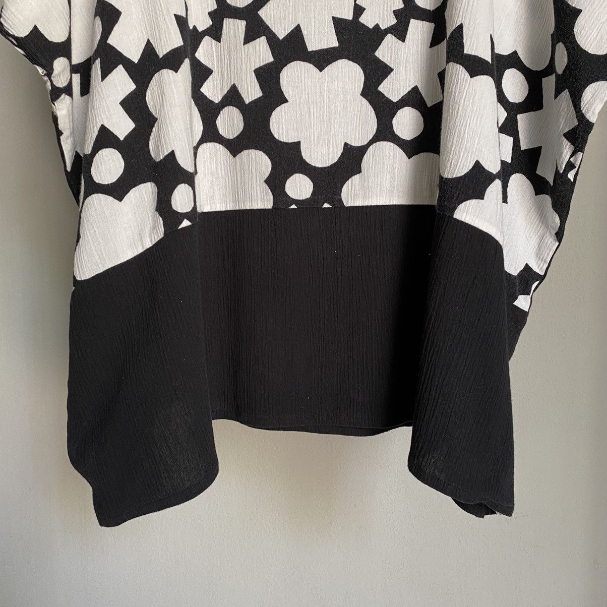 SOU SOU S O U . S O U Black and White Geometric Print Loose Blouse Size L / US 10 / IT 46 - 6 Thumbnail