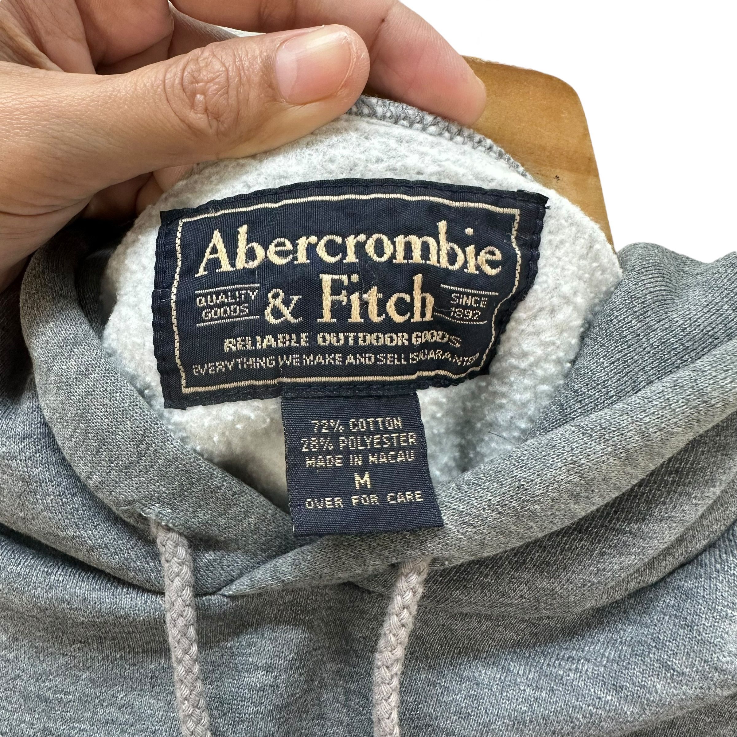 Abercrombie & Fitch Abercrombie & Fitch Big Logo Pullover Hoodies #9009-48 Size US M / EU 48-50 / 2 - 9 Thumbnail