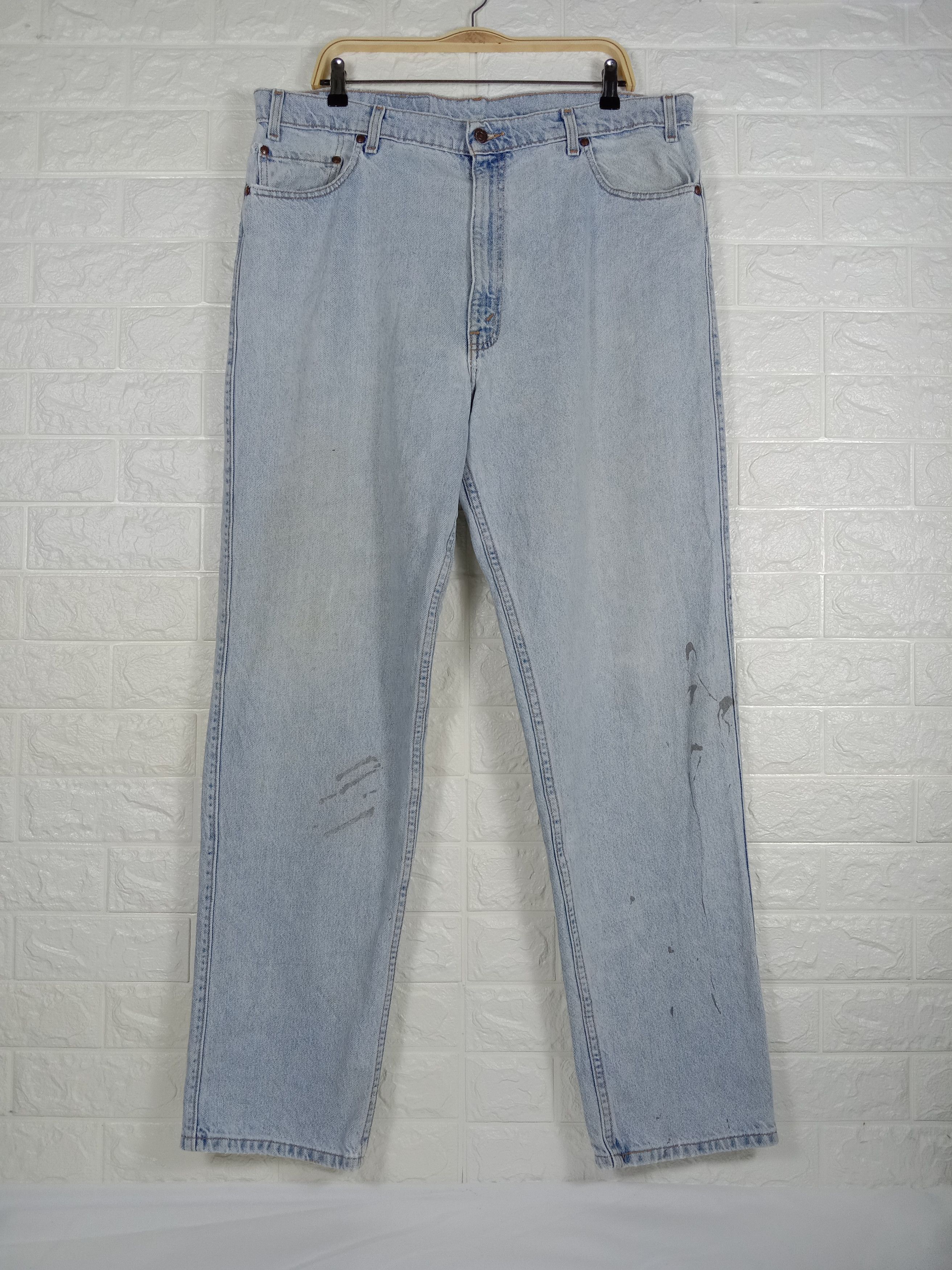 Vintage 90s Levi’s 540 Jeans Light Wash Distressed Denim