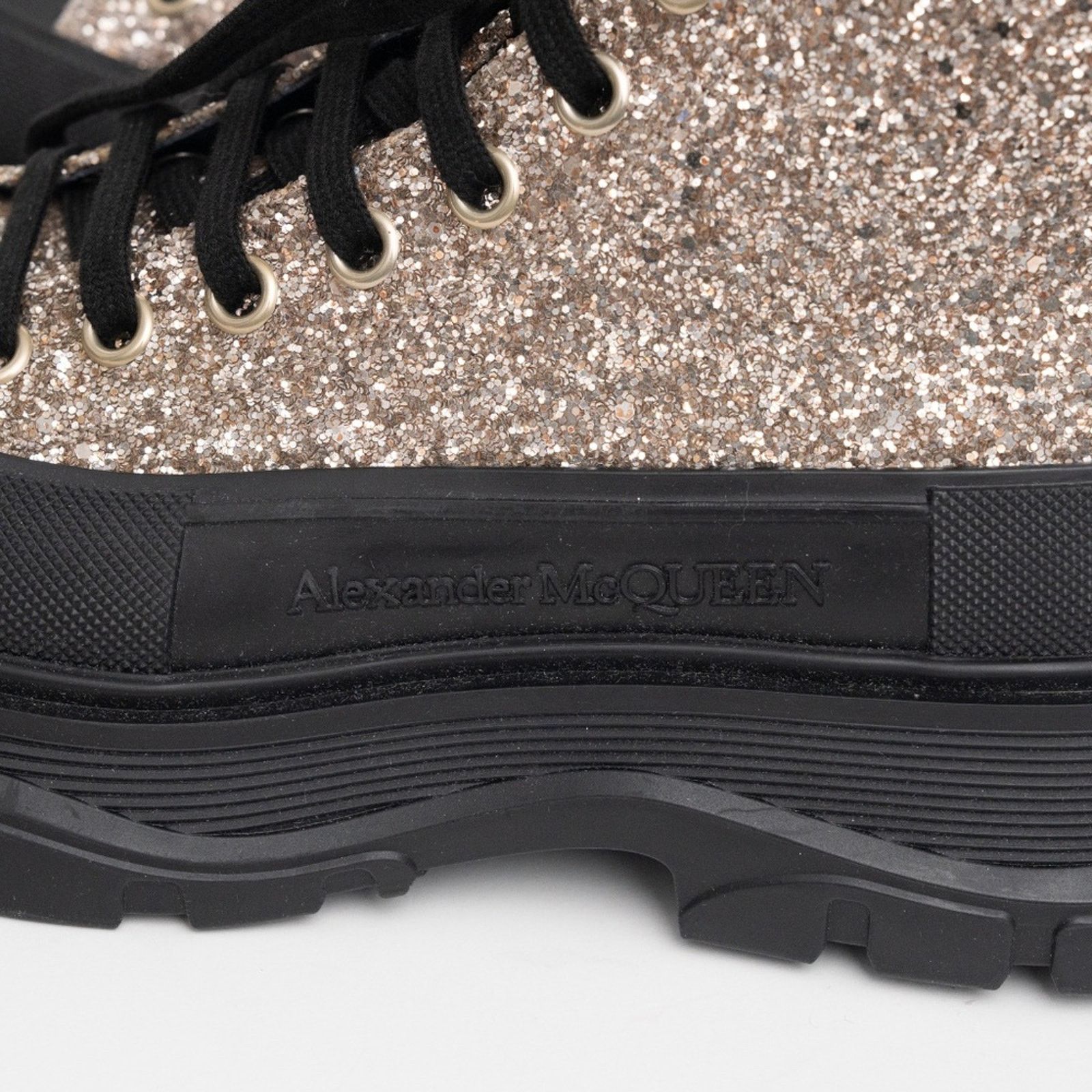 Alexander McQueen Alexander McQueen. Gitter Lug Sole Combat Boots. Size US 9 / IT 39 - 11 Thumbnail
