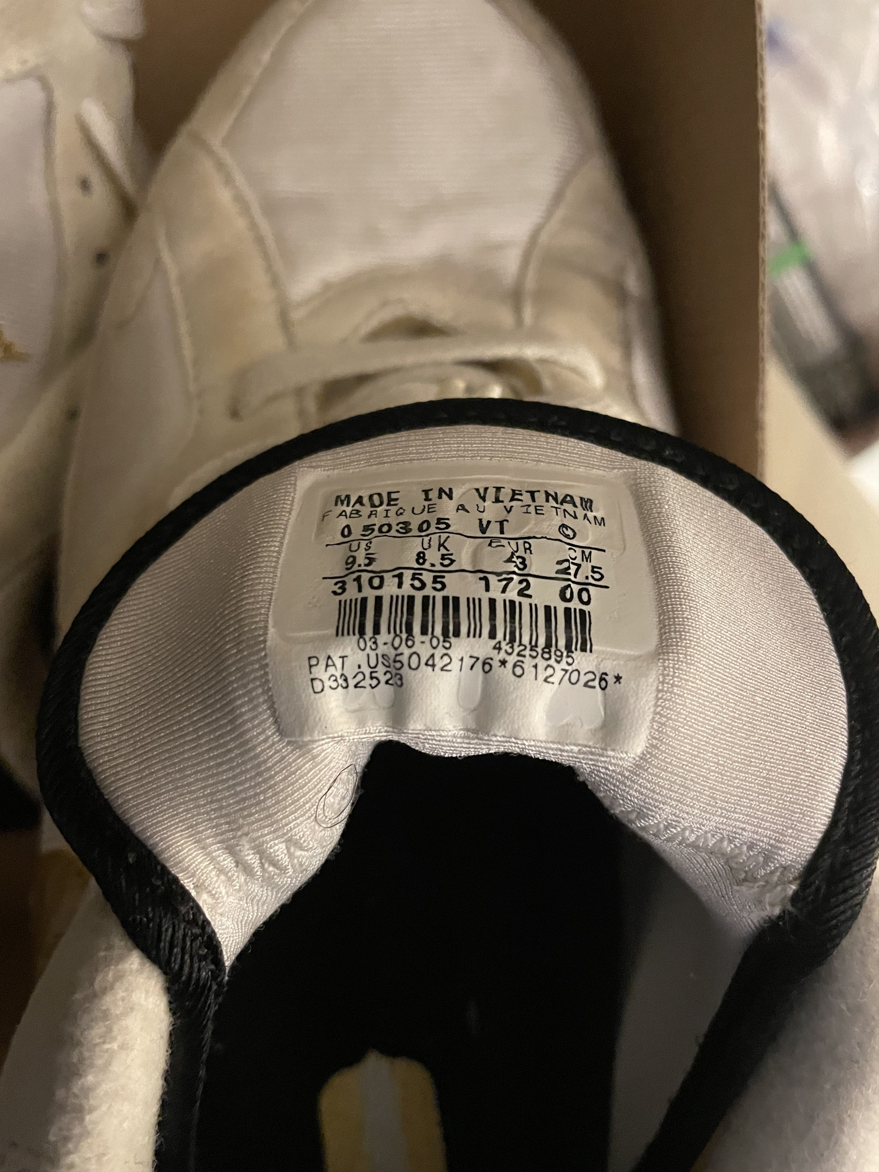 Nike AIR MAX 180 White Black Gold Size US 9.5 / EU 42-43 - 10 Thumbnail