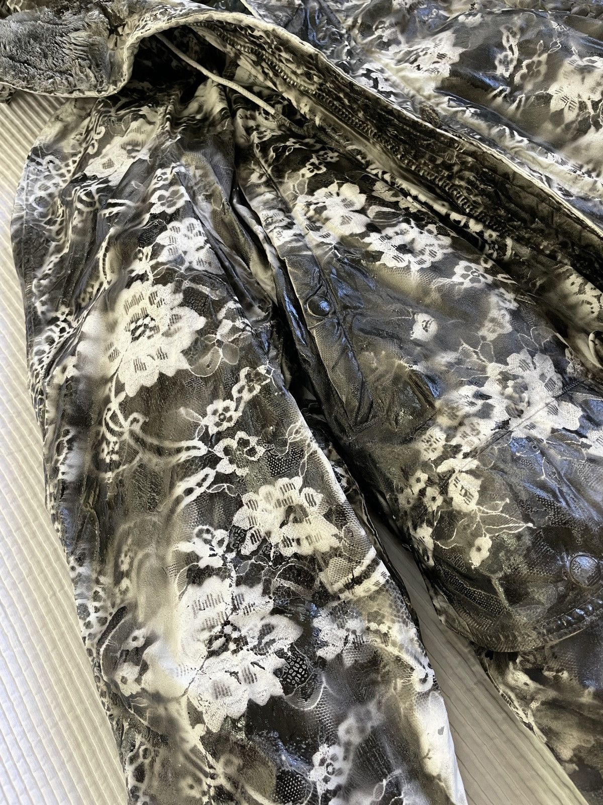 Handmade Perfect Sexy Print Parka Size US XL / EU 56 / 4 - 9 Thumbnail
