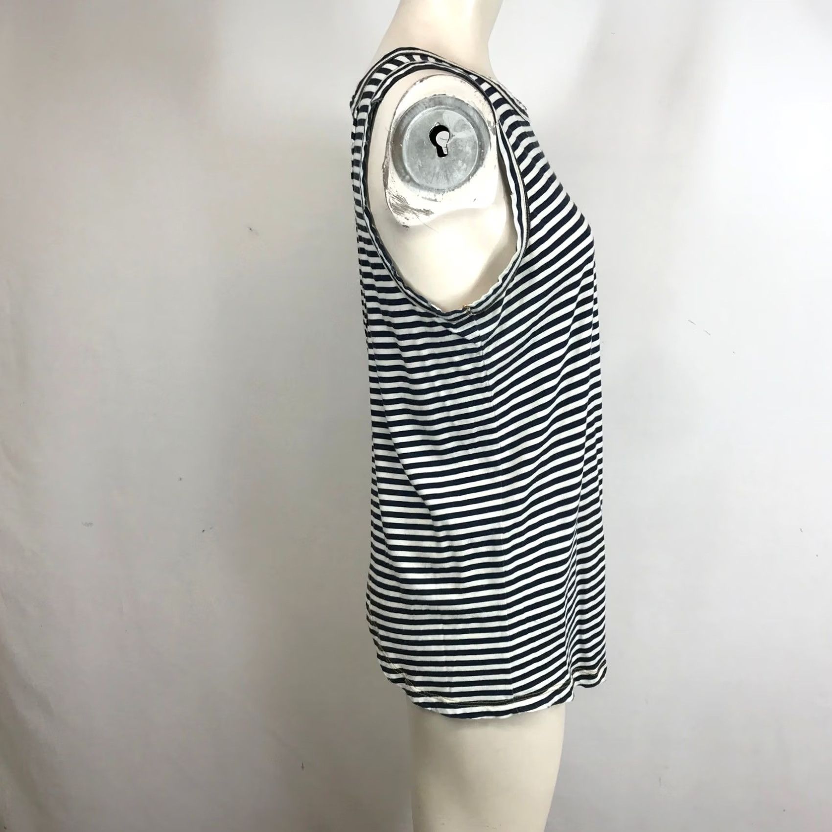 Vintage VINTAGE? - (No, not vintage) The Crossback Muscle Tee Blue Stripe Cotton Size 2 Size XS / US 0-2 / IT 36-38 - 4 Thumbnail