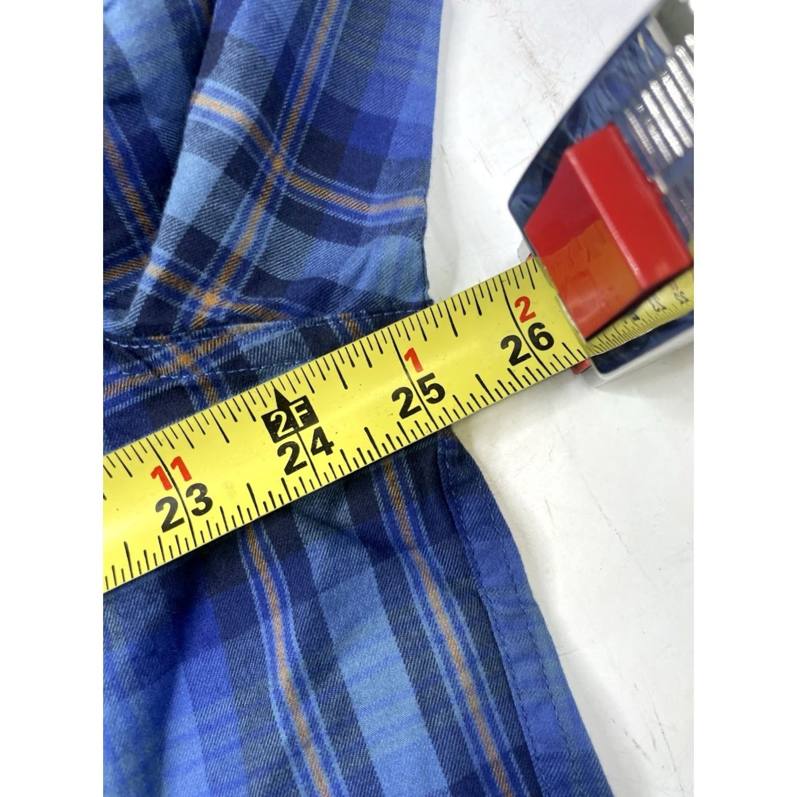 Vintage LL Bean Signature Shirt Mens XL Blue Slim Fit Plaid Flannel 300564 Size US XL / EU 56 / 4 - 6 Thumbnail