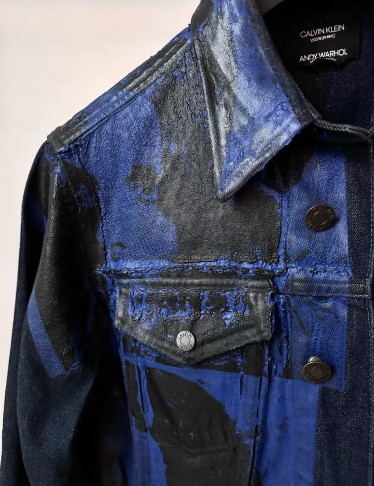 Calvin Klein CALVIN KLEIN 205W39NYC 2018 Runway Printed Denim Jacket Size US L / EU 52-54 / 3 - 2 Thumbnail