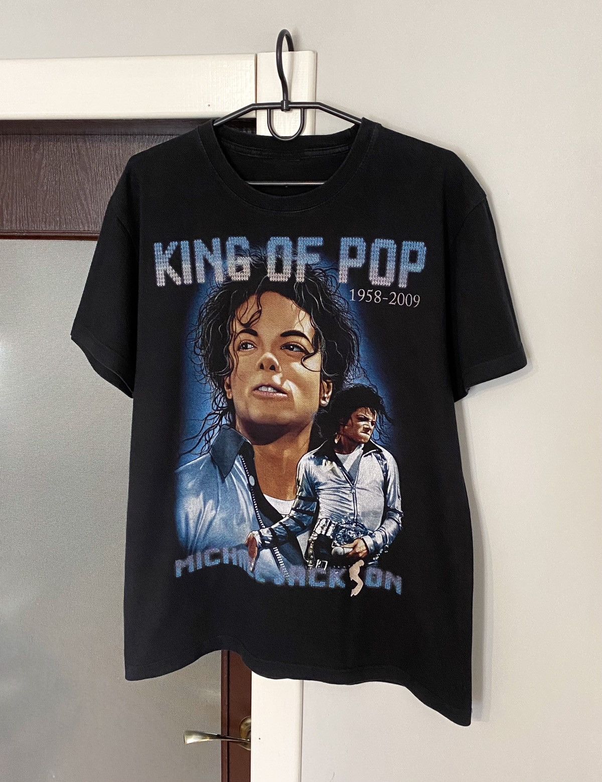 Vintage Micheal Jackson King of Pop Memorial Tee / T Shirt