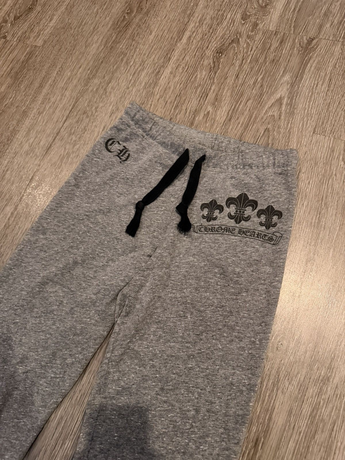 Chrome Hearts Chrome Hearts Heather Grey BS Fleur Print Sweatpants Small Size US 30 / EU 46 - 1 Thumbnail
