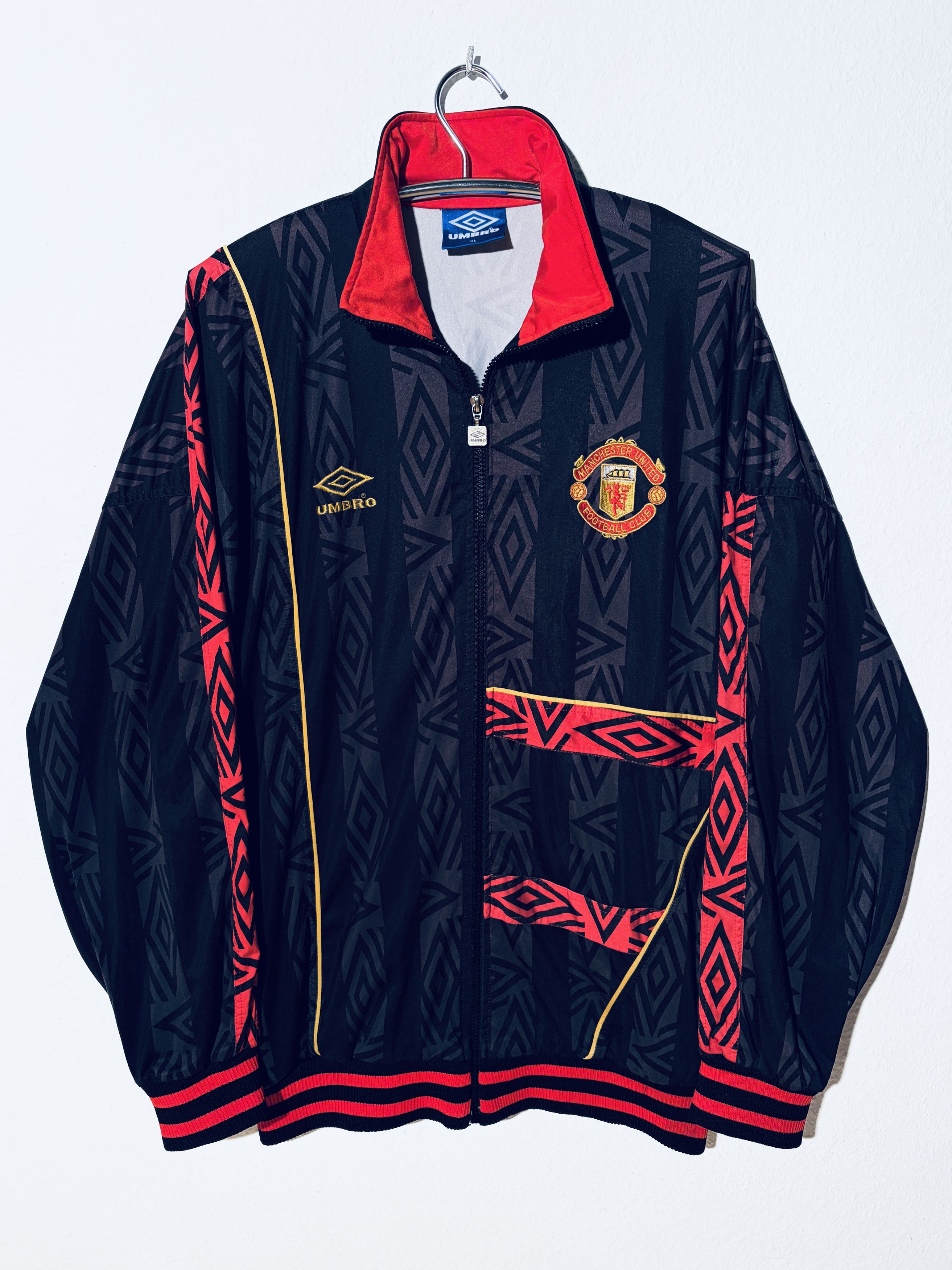 Umbro Manchester United Training Jacket 1992 - 1993 Size US XL / EU 56 / 4 - 1 Thumbnail