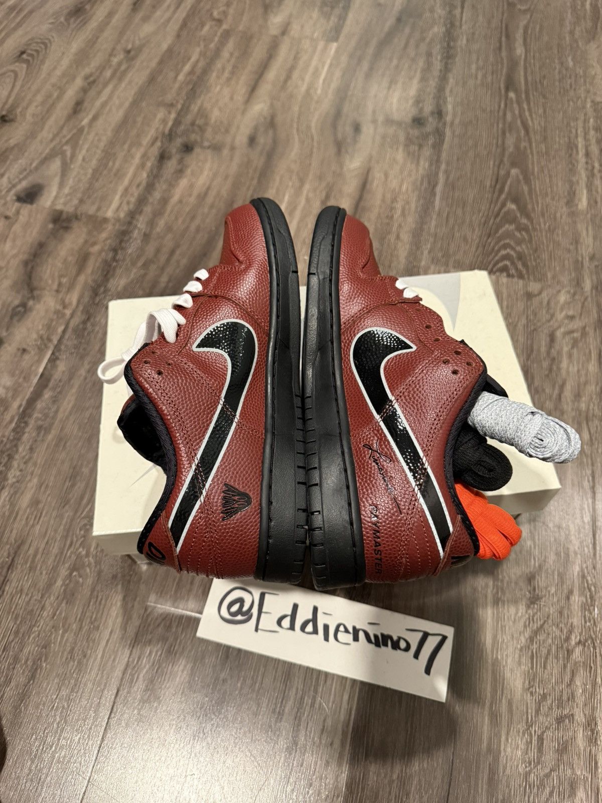 Nike SB Nike SB Dunk Low LIMOSINE SKATEBOARDS Size US 8.5 / EU 41-42 - 14 Thumbnail