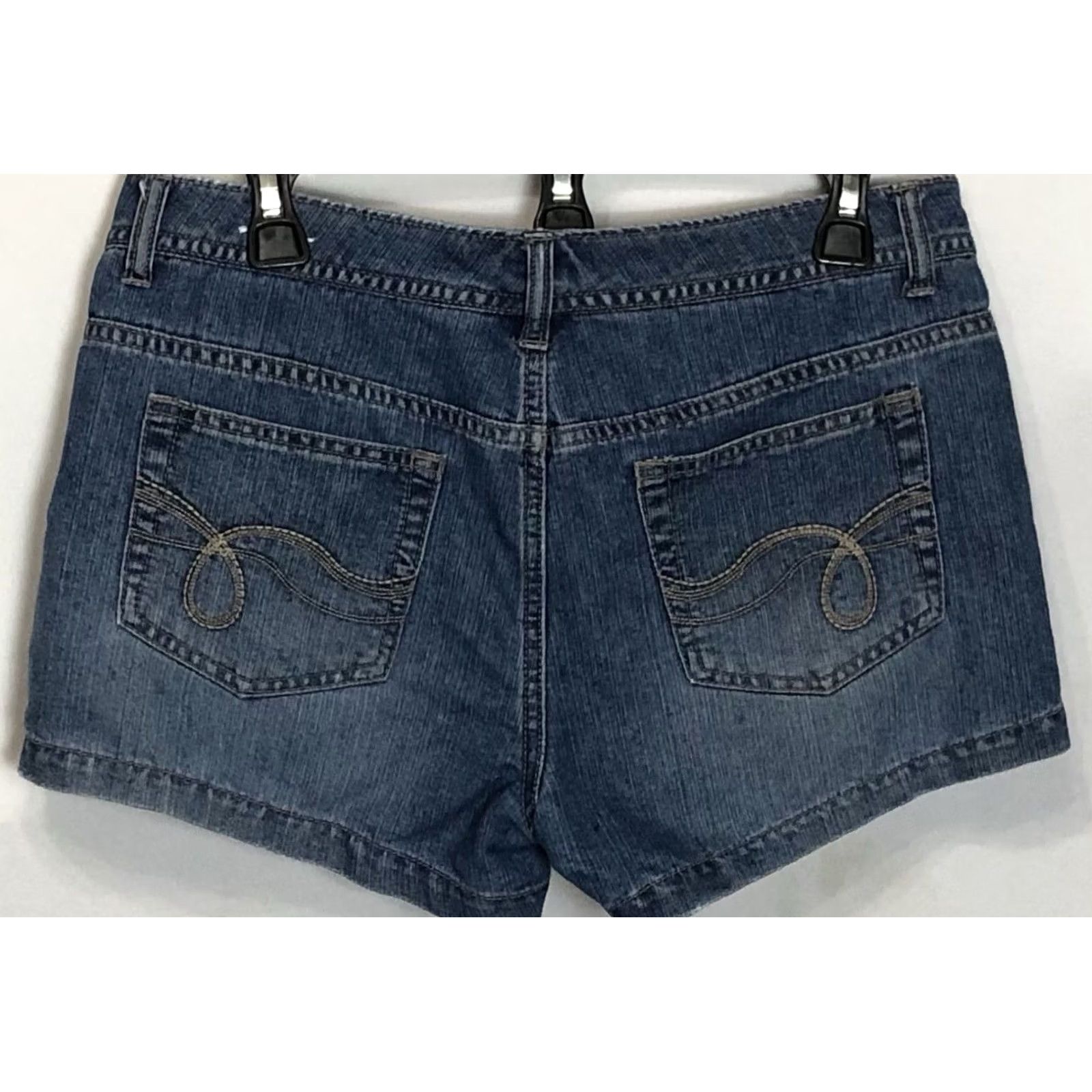 Vintage VINTAGE Wear It Declare It Blue Jean Shorts 11 Denim 31" Waist Mid Rise 90s Y2K Womens Juniors Short Cut-Off 5-Pocket Blue Denim Shorts Jeans Size 24" / US 00 / IT 34 - 2 Thumbnail