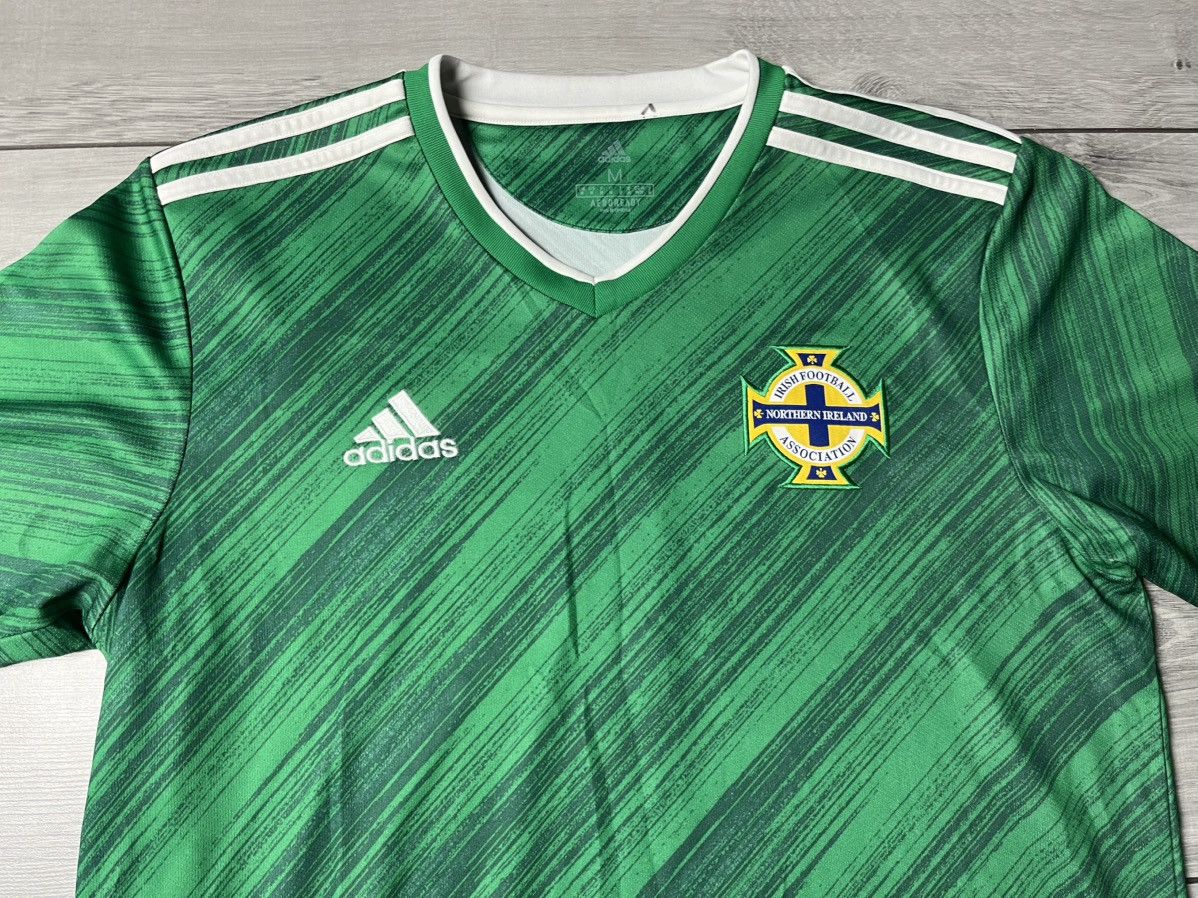 Adidas NORTHERN IRELAND 2021 2022 HOME SOCCER JERSEY ADIDAS Size US M / EU 48-50 / 2 - 3 Thumbnail