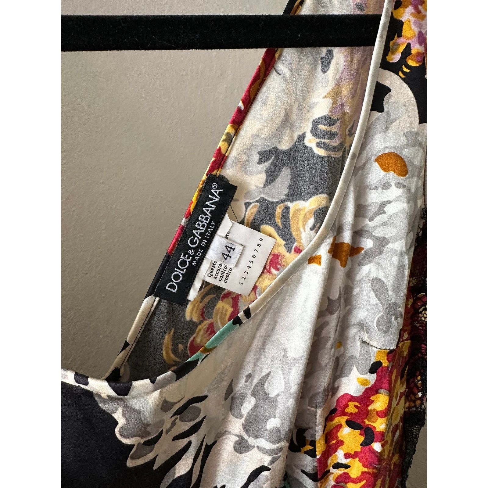 Dolce & Gabbana Dolce & Gabbana Floral Print Red and Gold Lace Gown Size M / US 6-8 / IT 42-44 - 3 Thumbnail