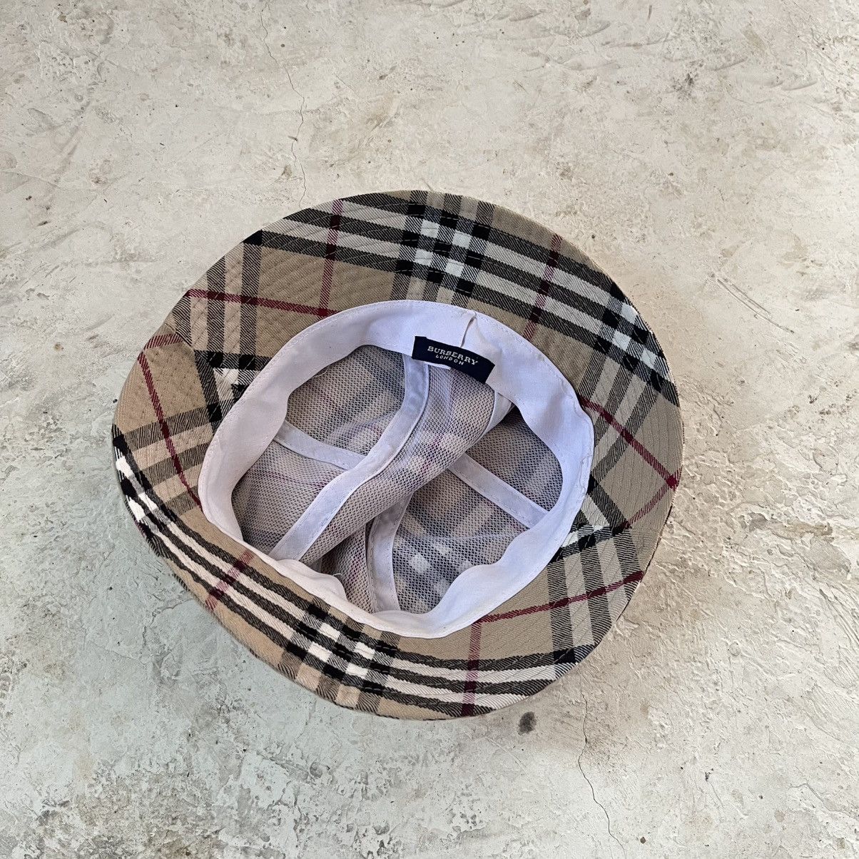 Burberry Burberry Novacheck Bucket Hats Size ONE SIZE - 4 Thumbnail