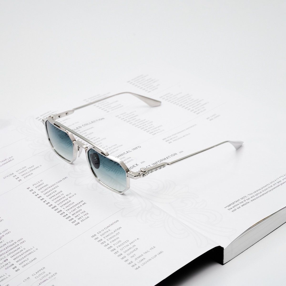 Chrome Hearts CHROME HEARTS RUMP SHINY SILVER - BRUSHED SILVER SUNGLASSES Size ONE SIZE - 1 Thumbnail