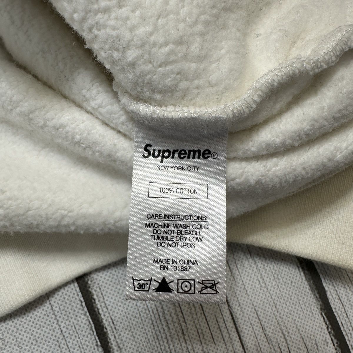 Supreme Supreme Milan hoodie Size US M / EU 48-50 / 2 - 6 Thumbnail