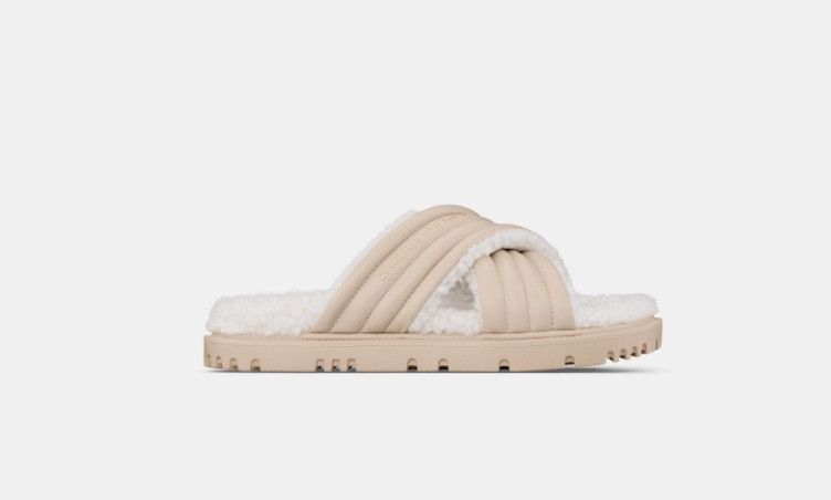 o1w1db11024 D-Cross Slides in Beige