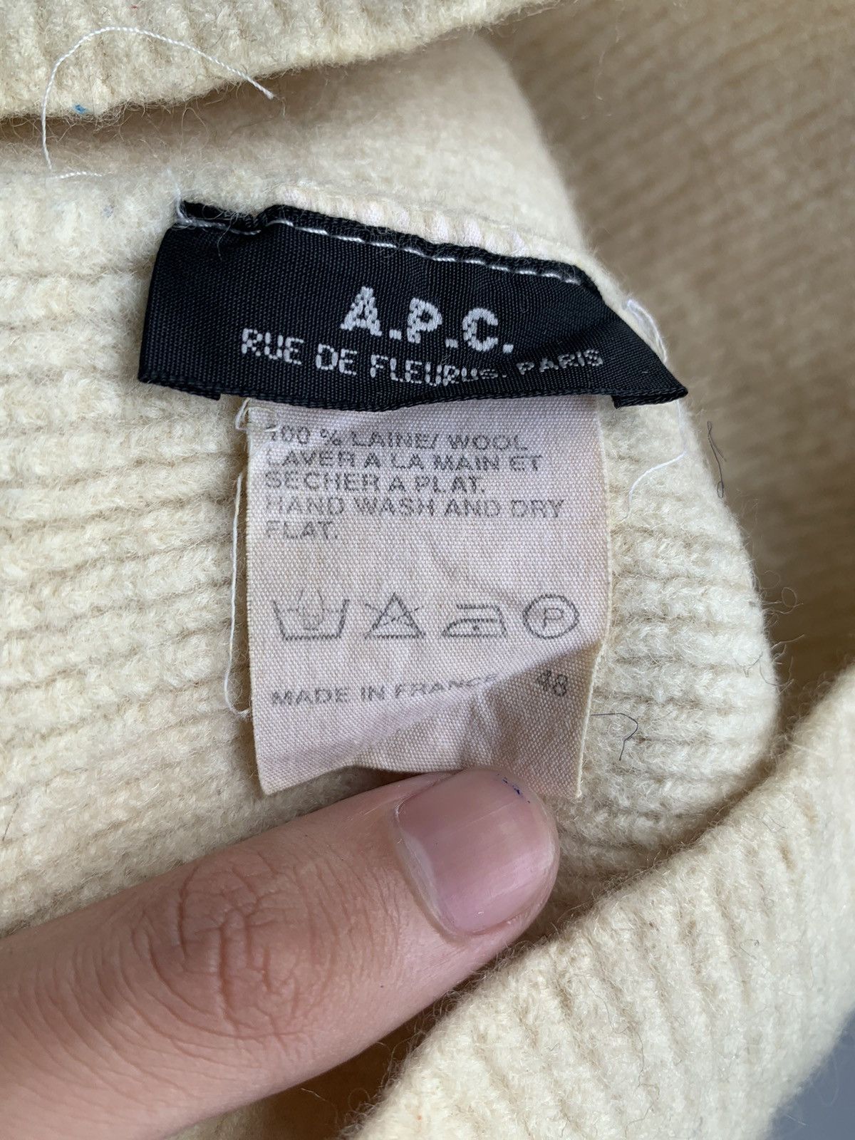 A.P.C. Vintage A.P.C Made In France Winter Sessions Wool Beanie hat Size ONE SIZE - 11 Thumbnail