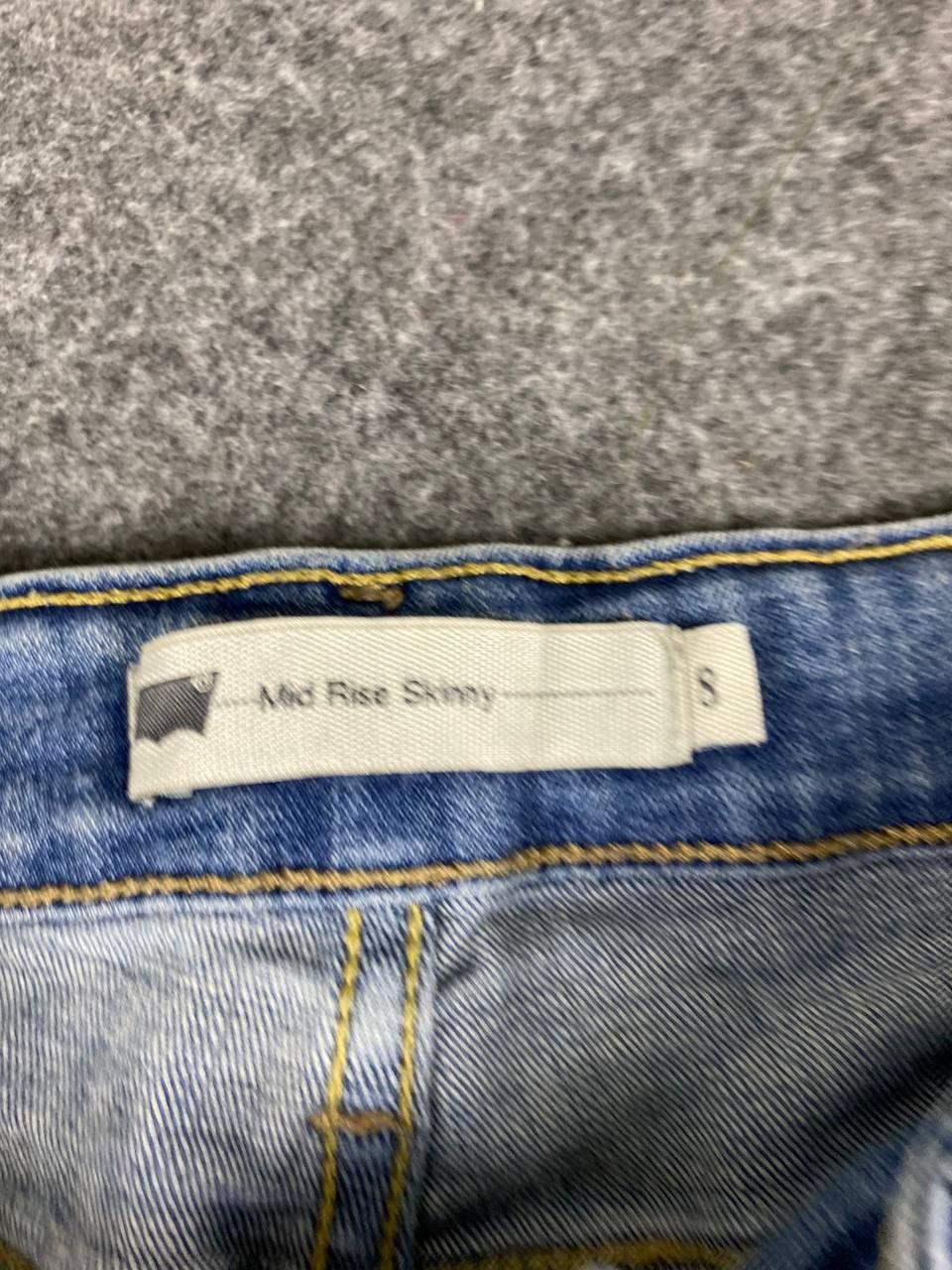 Levi's levis ladies mid rise skinny distressed denim Size 30" / US 8 / IT 44 - 12 Thumbnail