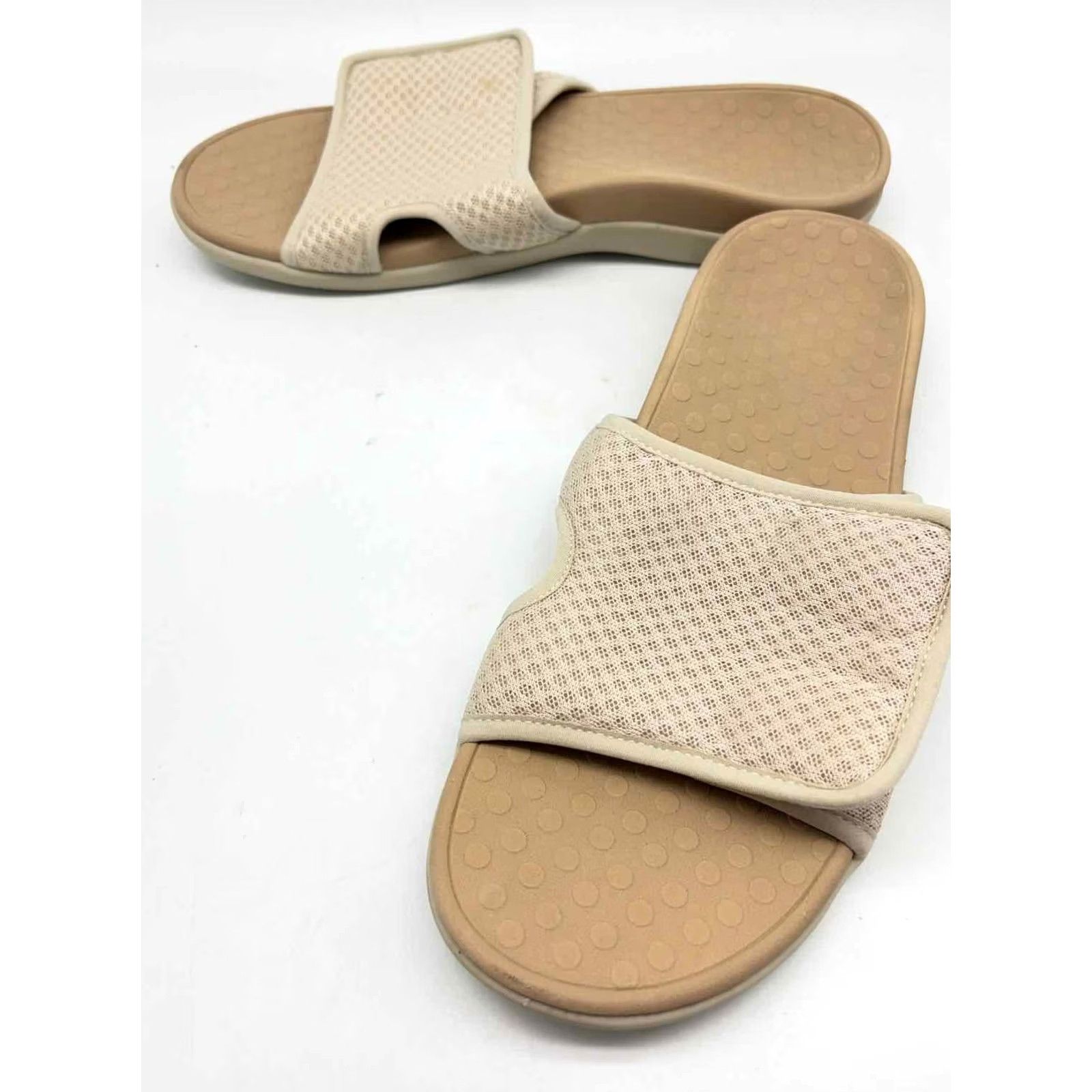 Vionic Vionic Sandals Size 12 Tan Slip On Size US 12 / IT 42 - 2 Thumbnail